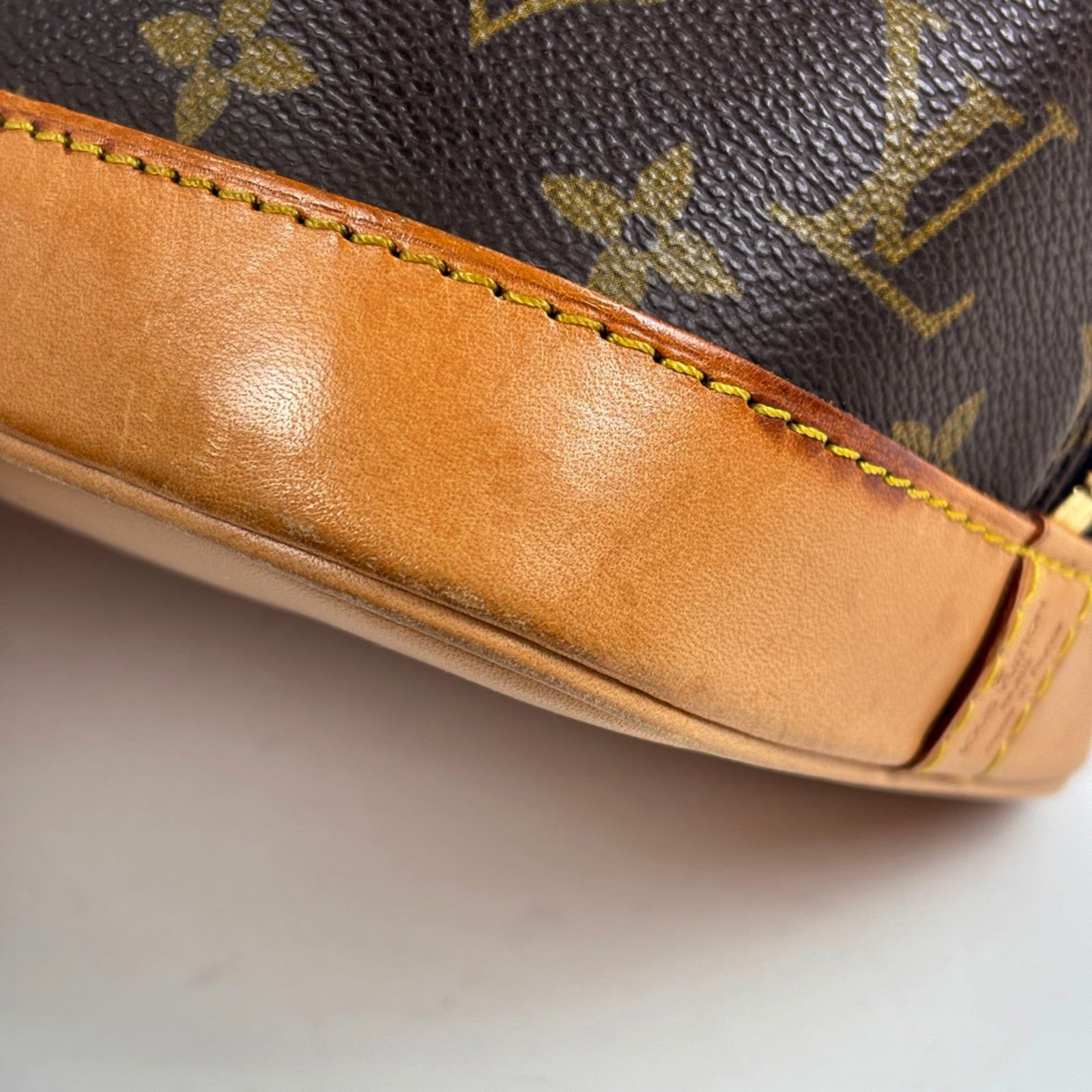 Louis Vuitton Monogram Handbag - 3