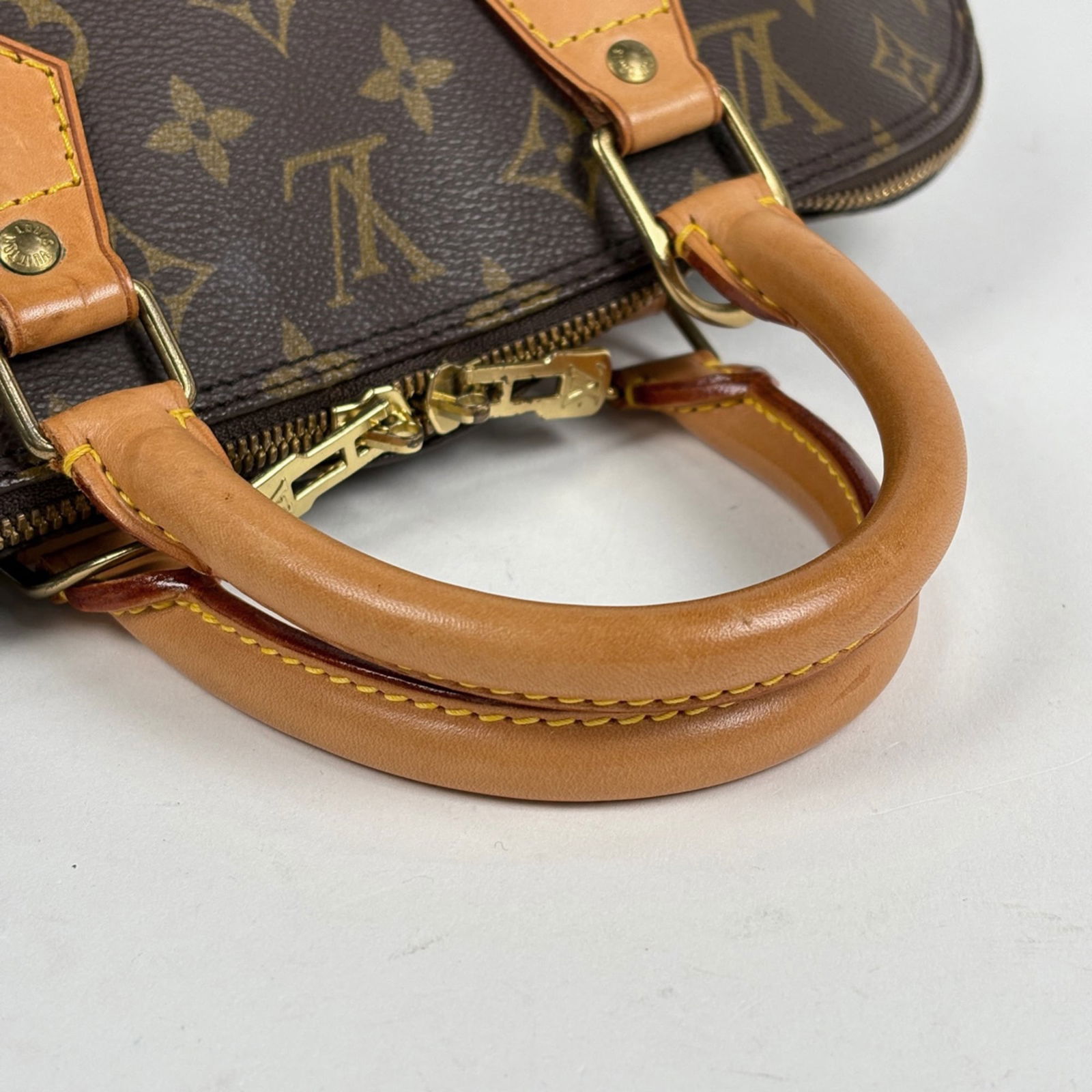 Louis Vuitton Monogram Handbag - 5