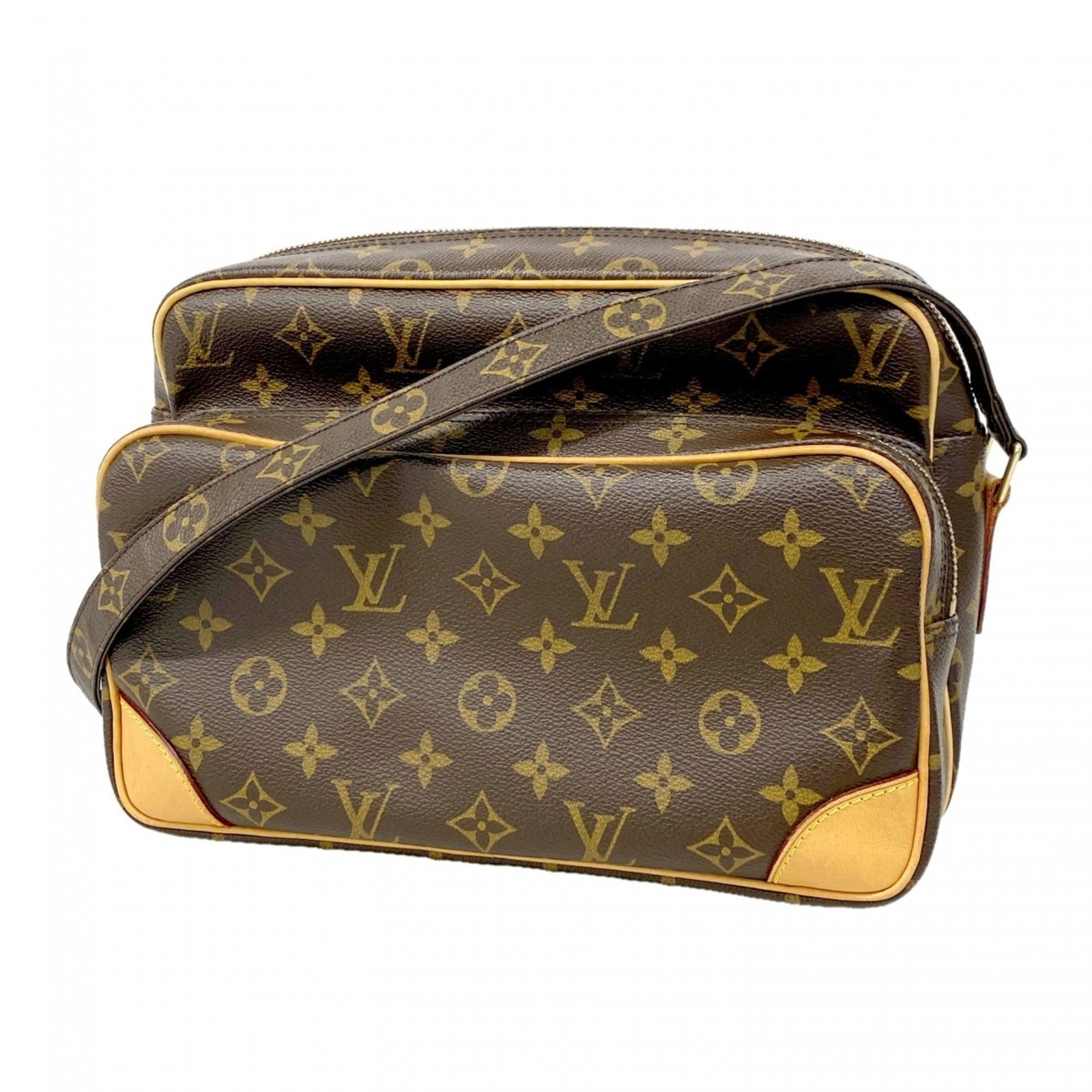 Bag Louis Vuitton Shoulder: Bag Louis Vuitton Shoulder A timeless and stylish addition to any woman's wardrobe, this pre-owned Louis Vuitton shoulder bag boasts the iconic monogram pattern in rich brown leather. With its