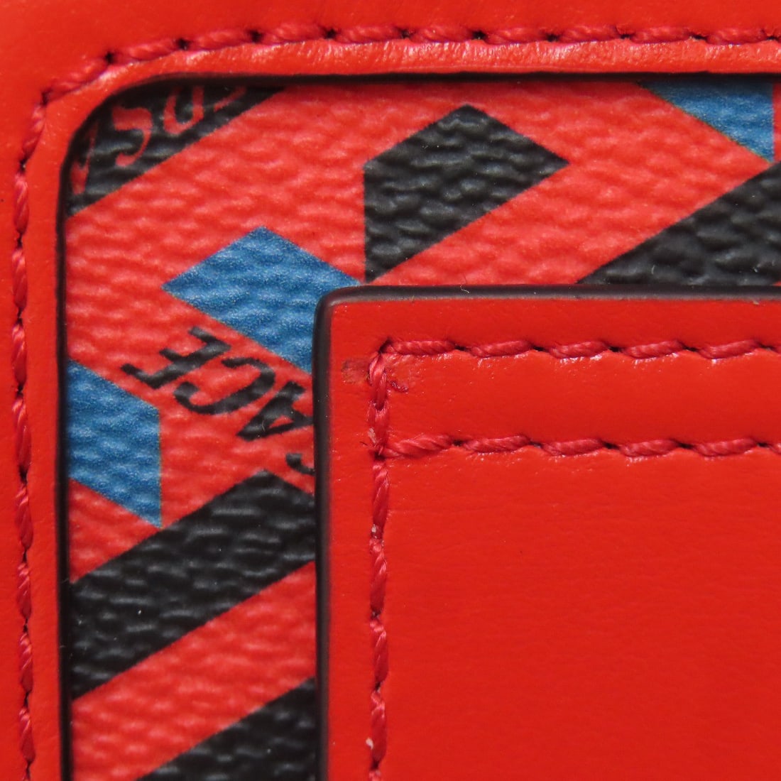 PVC VERSACE LA GRECA Card Case - 7