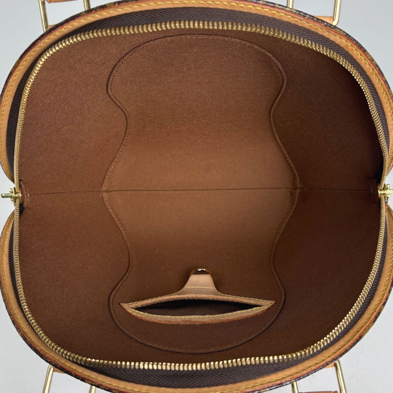 Louis Vuitton Monogram Handbag - 7