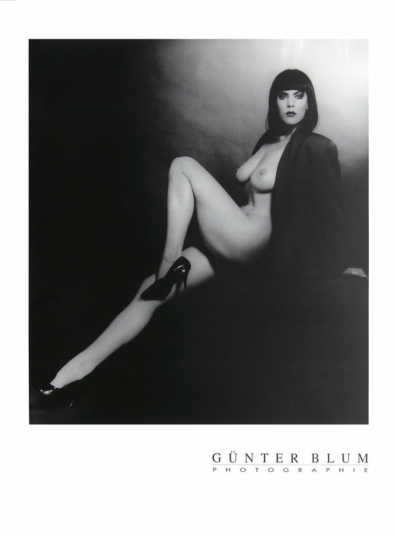 Gunter Blum Club Imperial 1994 Black and White Poster (35.5" x 27.5"): Gunter Blum Club Imperial 1994 Black and White Poster (35.5" x 27.5") A rare and striking poster from 1994, Gunter Blum's 'Club Imperial' is a stunning black and white photography print that