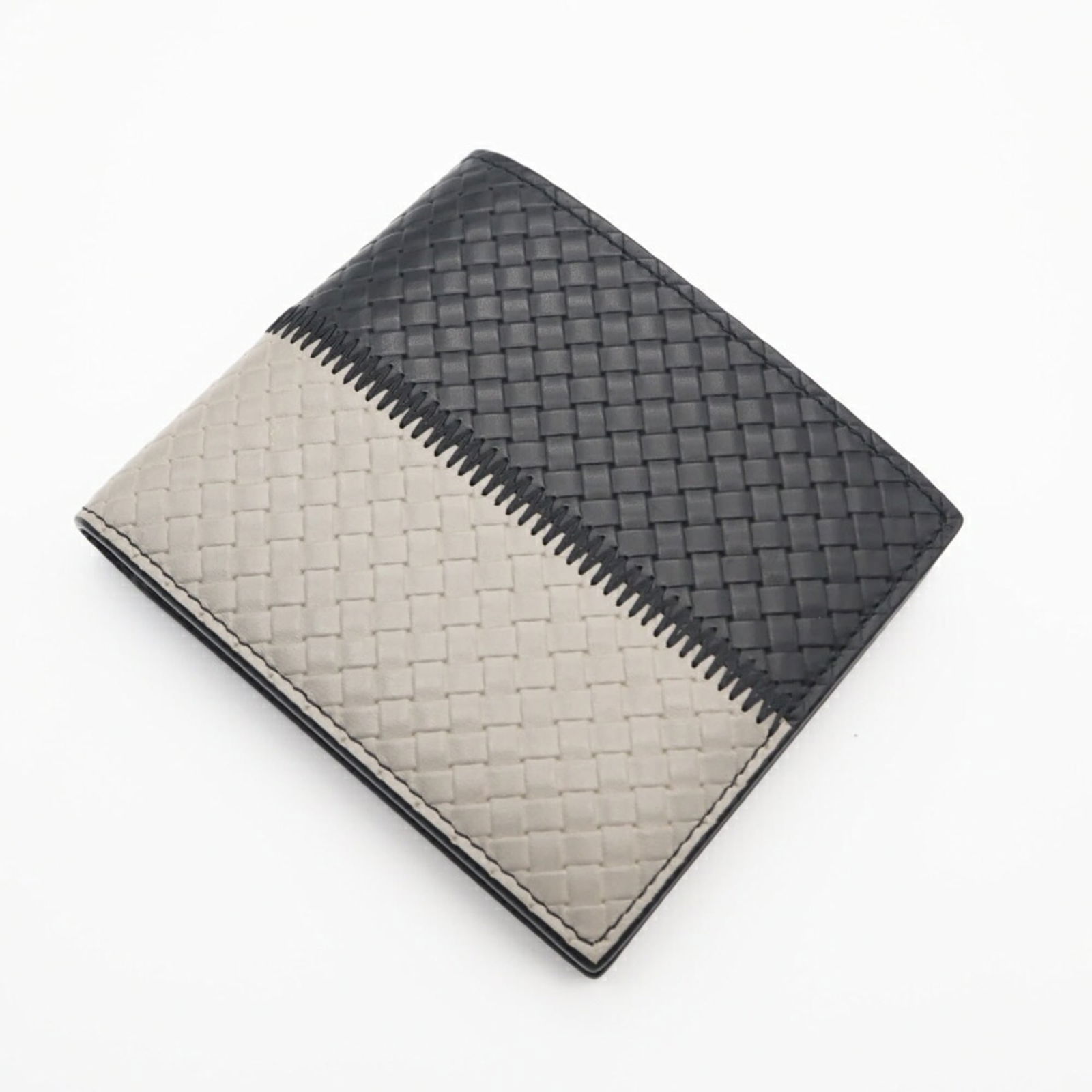 Bottega Veneta Bi-Fold Wallet with Intrecciato - 3