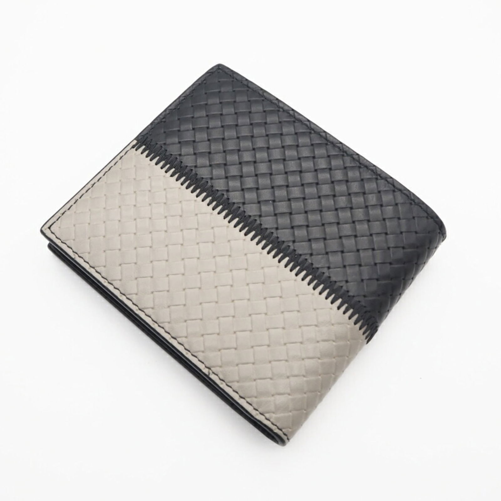 Bottega Veneta Bi-Fold Wallet with Intrecciato - 4