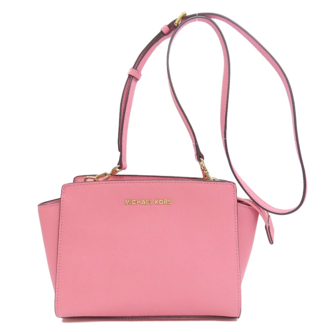 Michael Kors Logo PVC Shoulder Bag: Michael Kors Logo PVC Shoulder Bag Elevate your style with this vibrant pink Michael Kors logo PVC shoulder bag, perfect for adding a pop of color to any outfit. The iconic logo detail and sleek