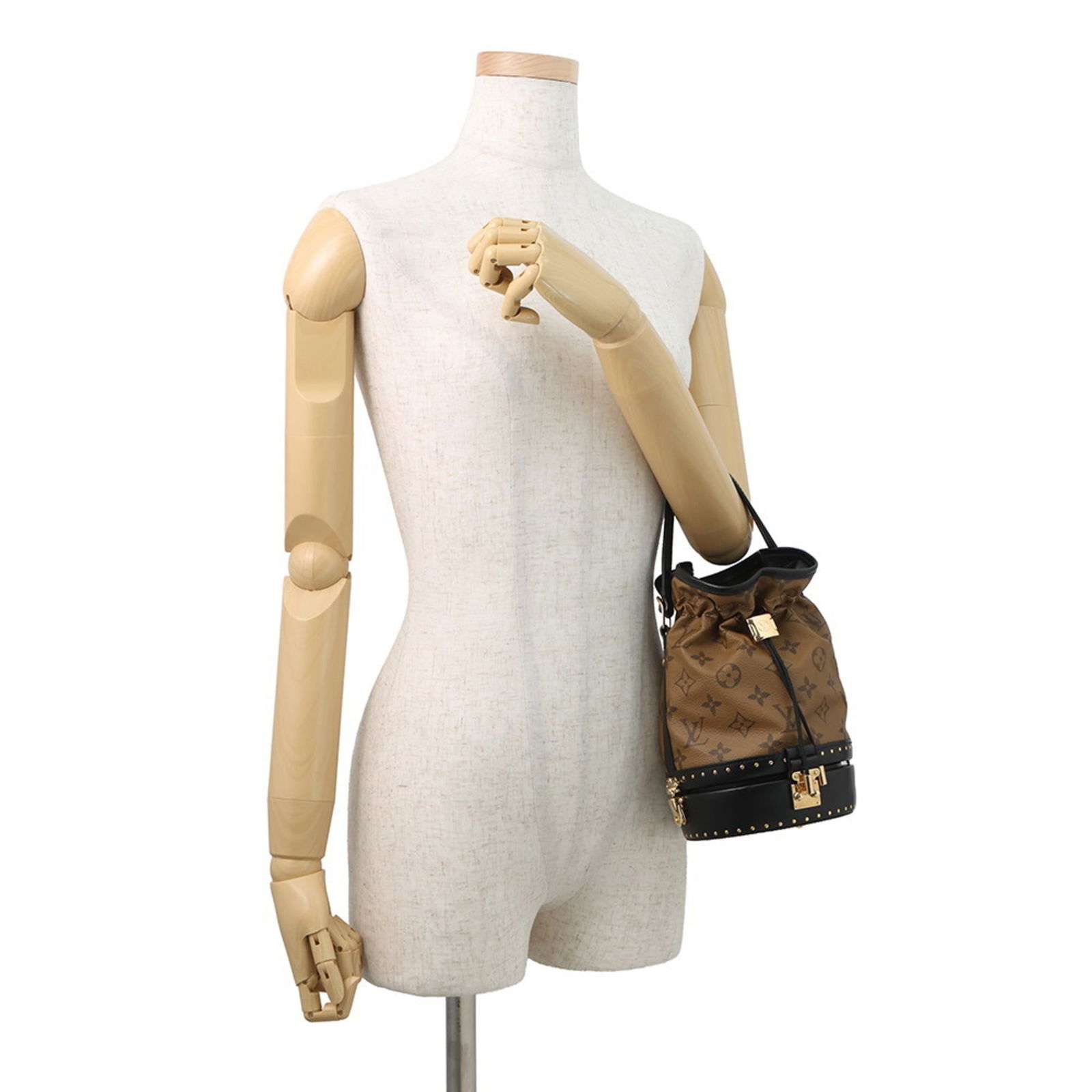 Louis Vuitton Monogram Reverse Handbag - 4