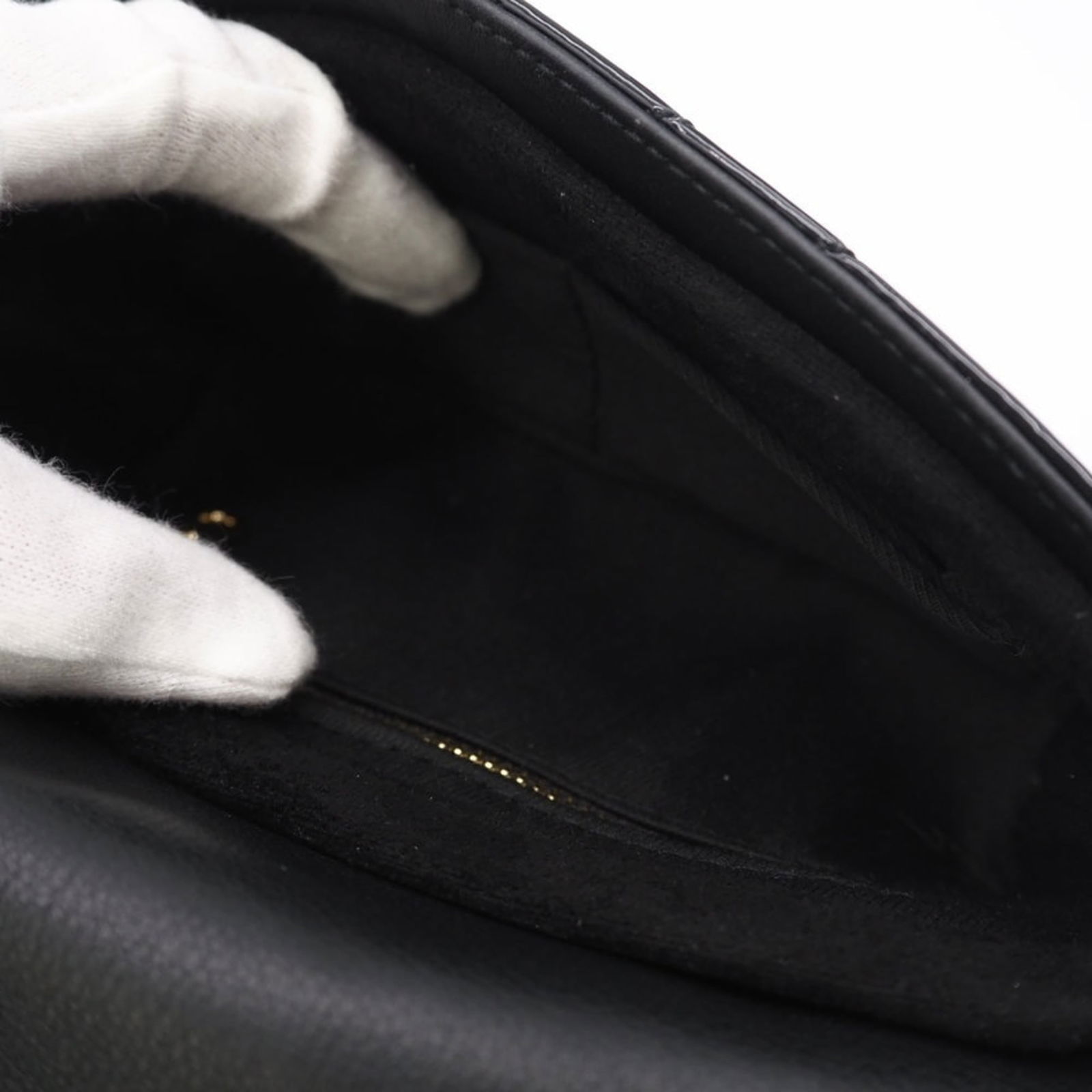 Gucci Patent Leather Shoulder Bag - 9