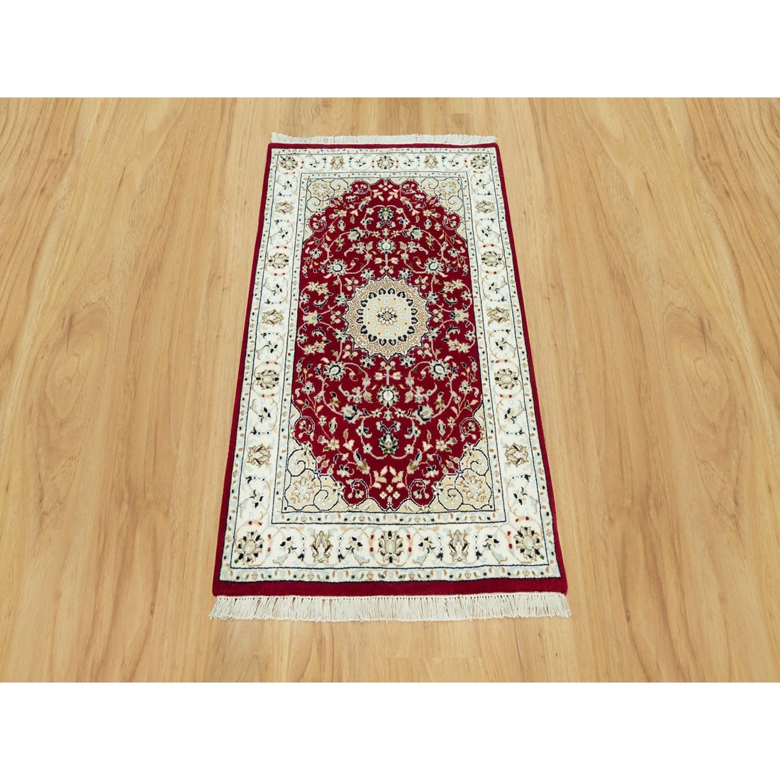 Sun Dried Tomato Red Nain Central Medallion Hand Knotted 2'7"x4'1" Rug - 2