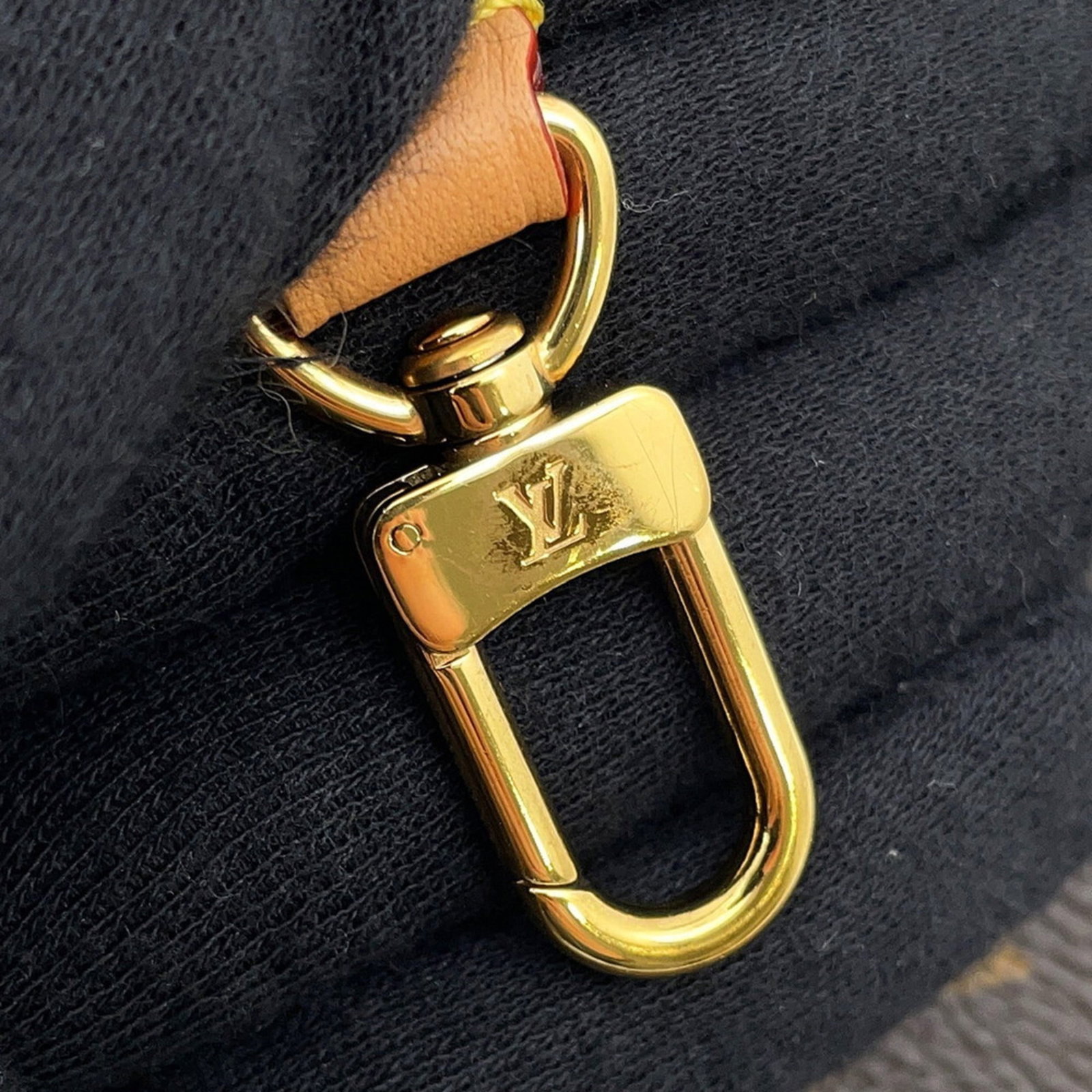 Louis Vuitton Monogram Handbag - 13