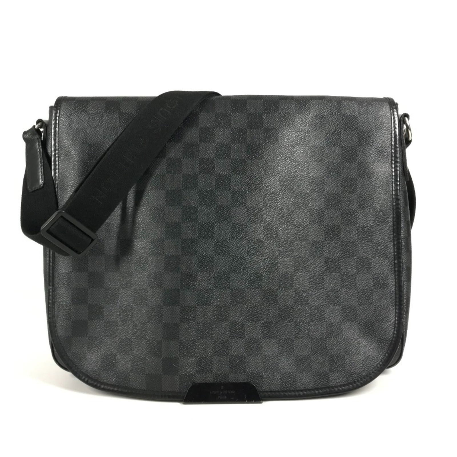 Louis Vuitton Damier Graphite Messenger Bag (1 of 18)