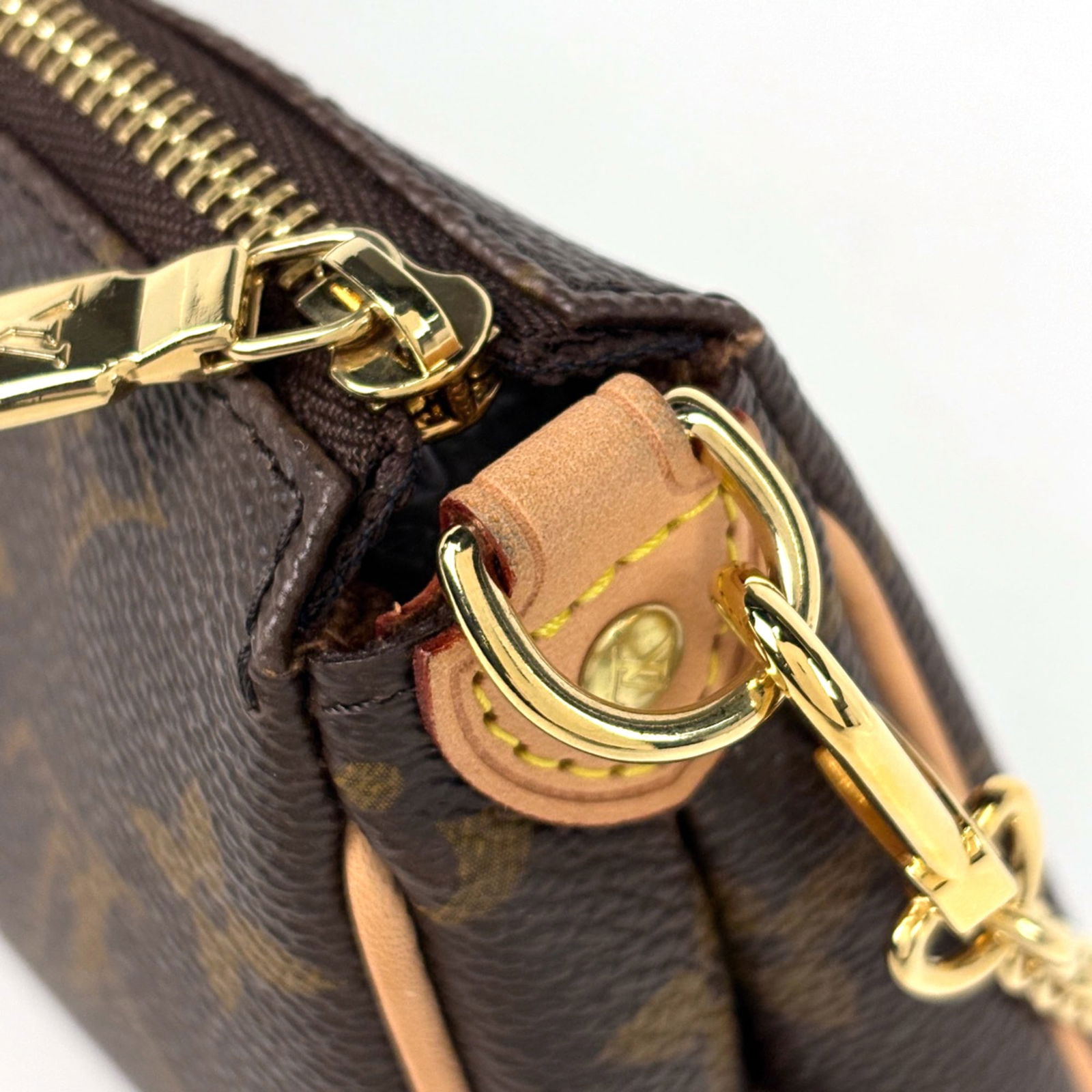 Louis Vuitton Monogram Shoulder Bag - 4