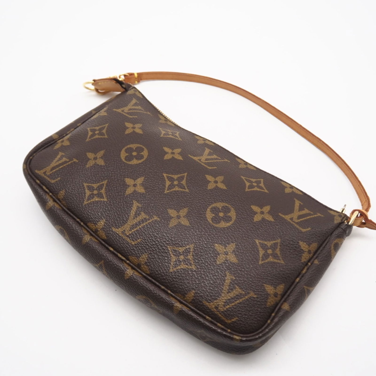 Louis Vuitton Monogram Pouch Handbag - 3