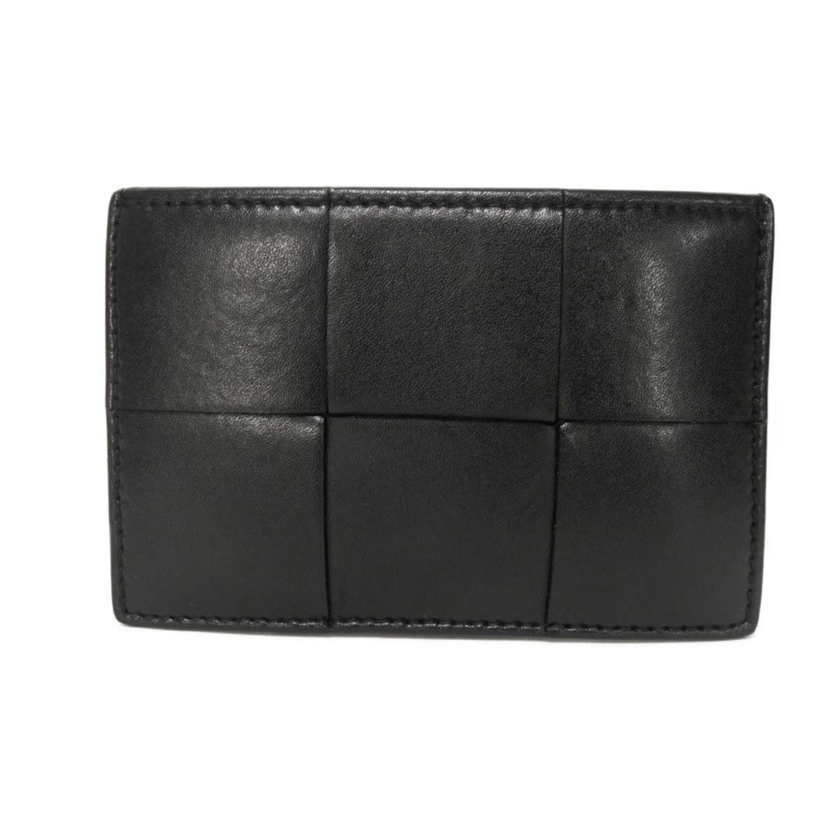 Leather Bottega Veneta Card Case: Leather Bottega Veneta Card Case A timeless Bottega Veneta card case in sleek black leather, crafted from high-quality calfskin and lambskin for a luxurious feel. With its classic design and