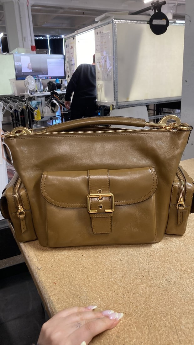 Chloe Medium Leather Shoulder Bag - 7