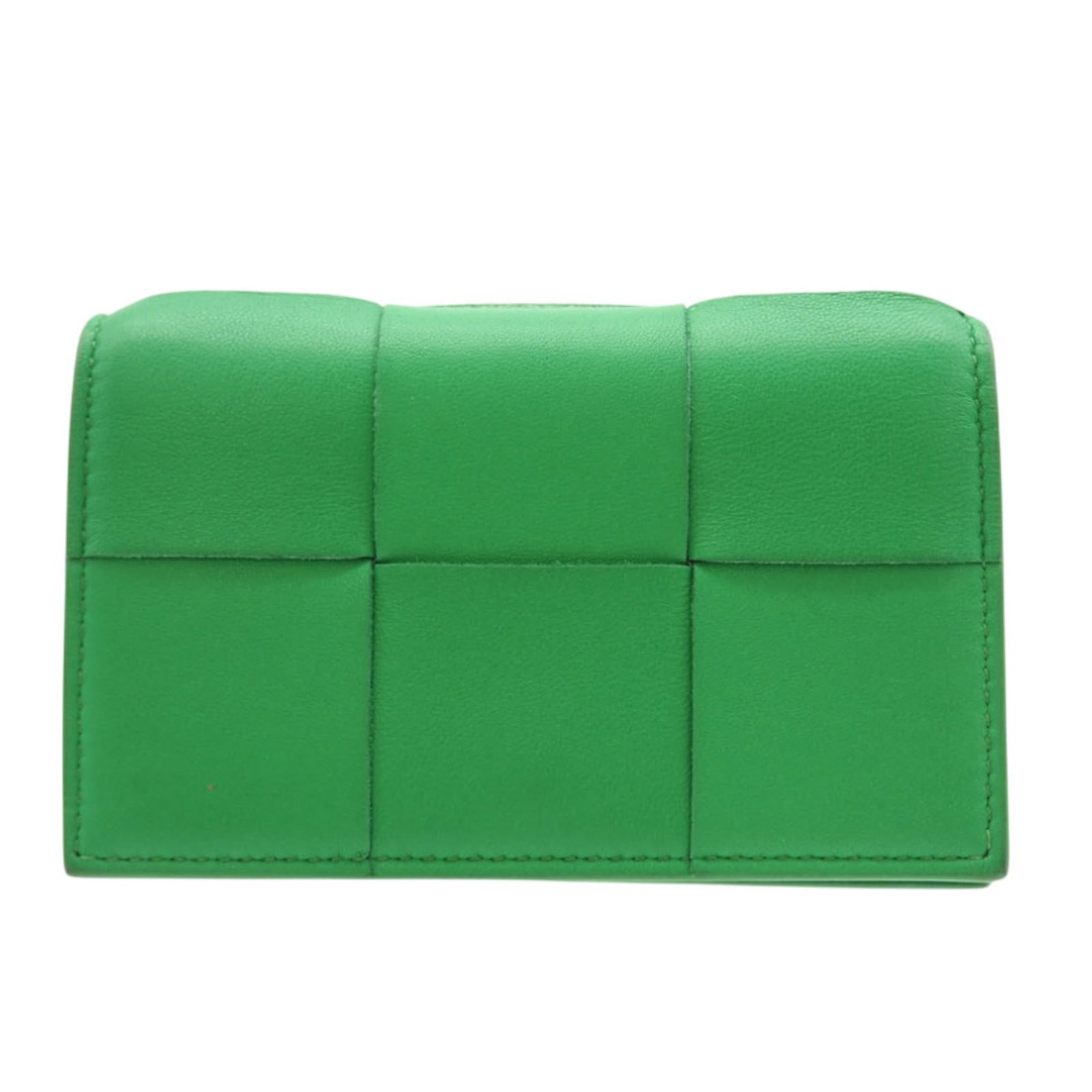 Leather Bottega Veneta Card Case: Leather Bottega Veneta Card Case A pre-owned Bottega Veneta leather card case in rich green, offering a touch of luxury to your daily essentials. With its high-quality leather construction and