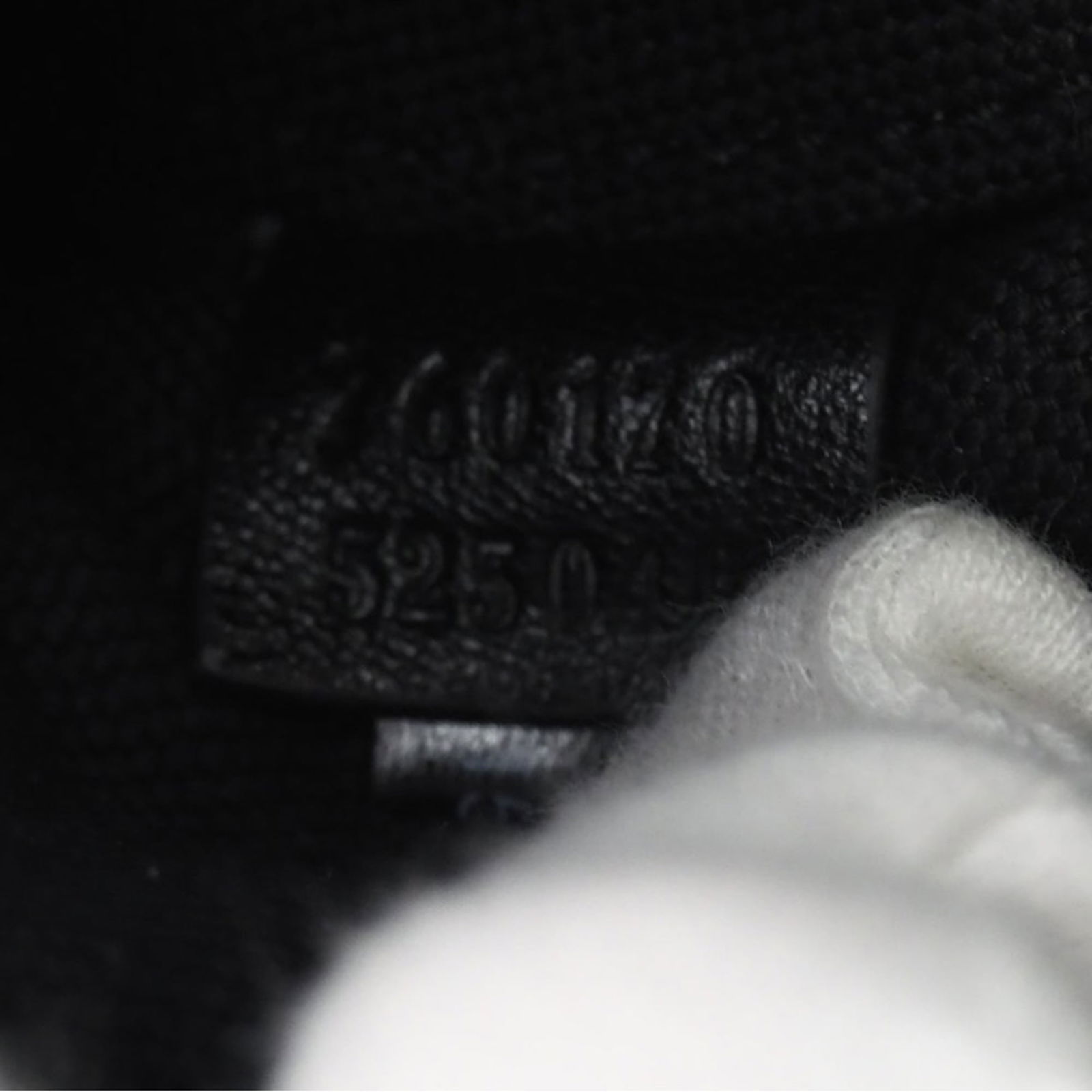 Gucci Leather Shoulder Bag - 12