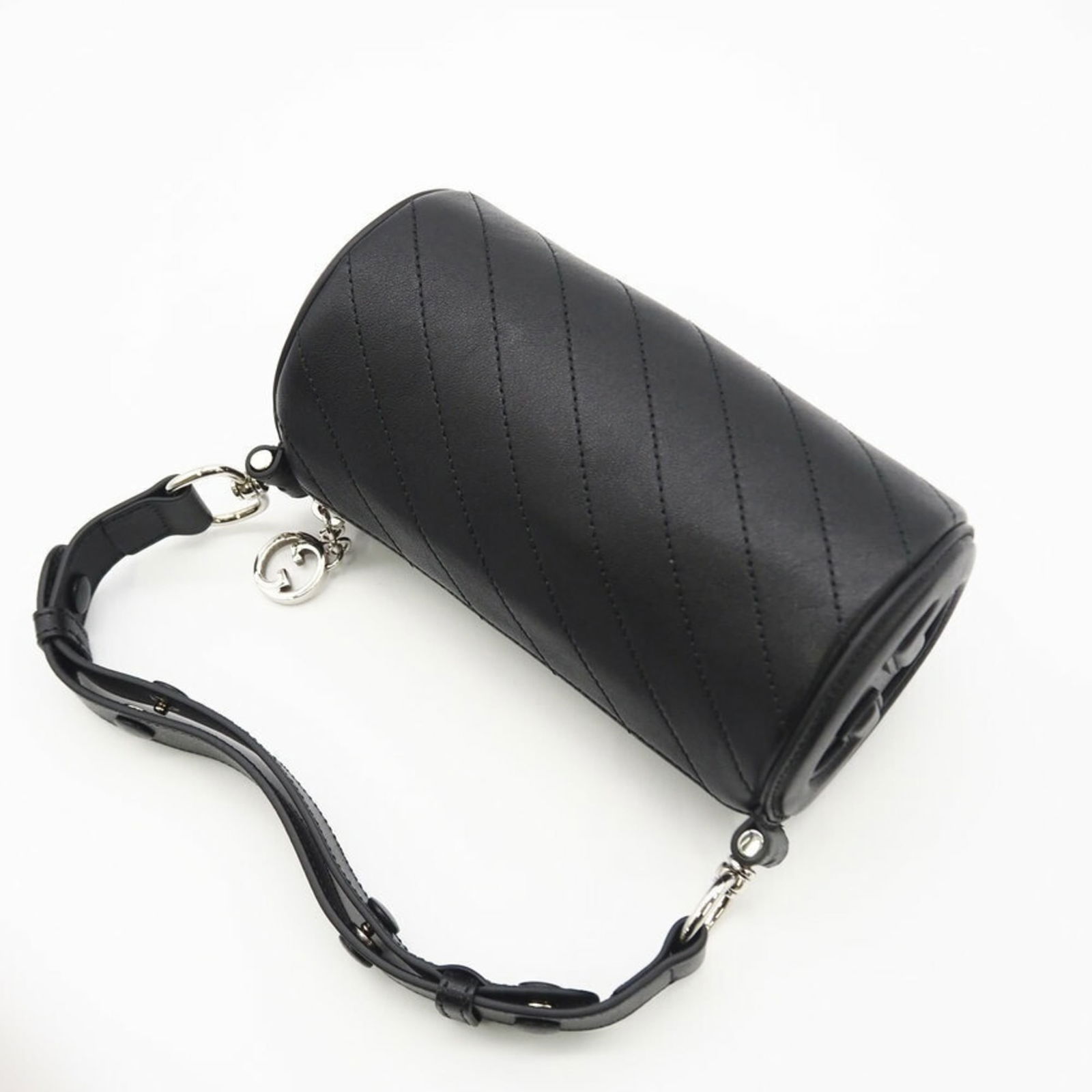 Gucci Leather Shoulder Bag - 4