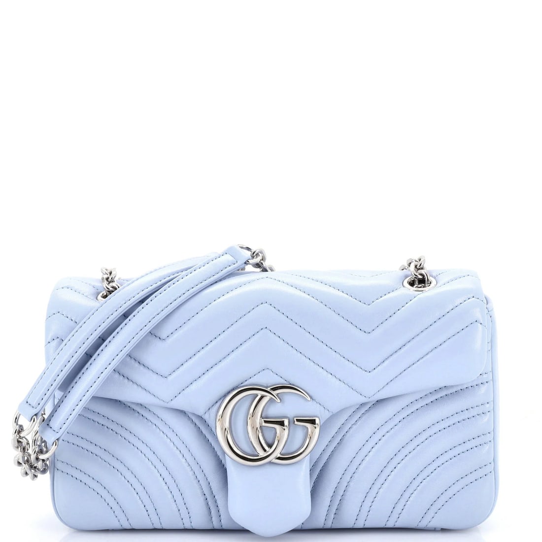 Gucci GG Marmont Flap Bag in Matelasse Leather - Medium: Gucci GG Marmont Flap Bag in Matelasse Leather - Medium The Gucci GG Marmont Flap Bag in Matelasse Leather is a stunning, blue-hued masterpiece that exudes luxury and sophistication. With its signatur
