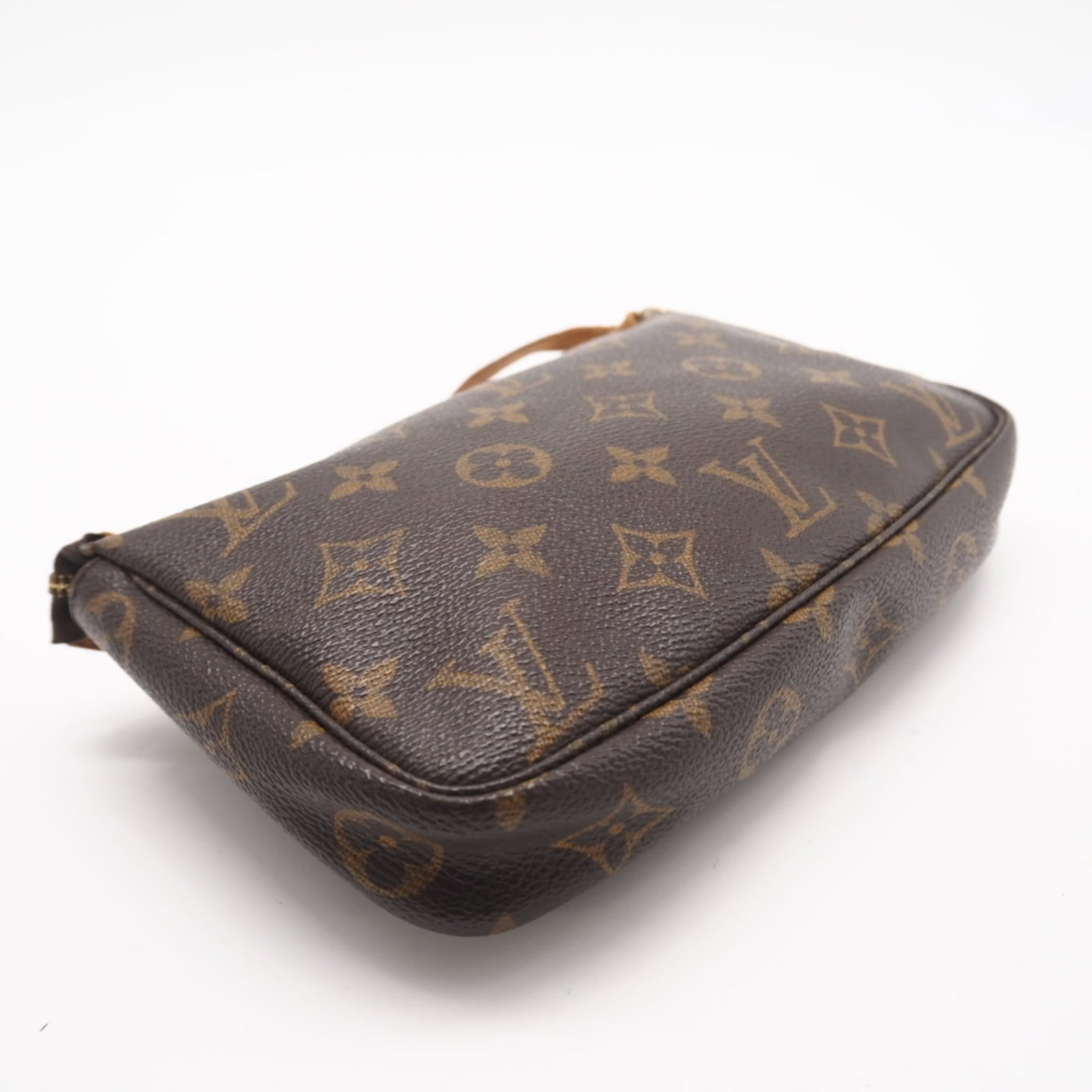 Louis Vuitton Monogram Pouch - 5