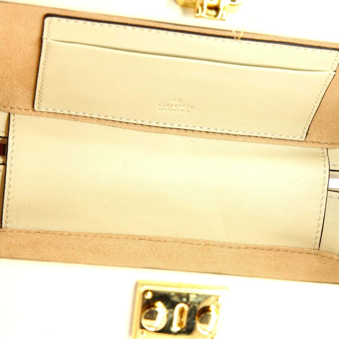 Gucci Interlocking G Camera Bag in Leather - 5