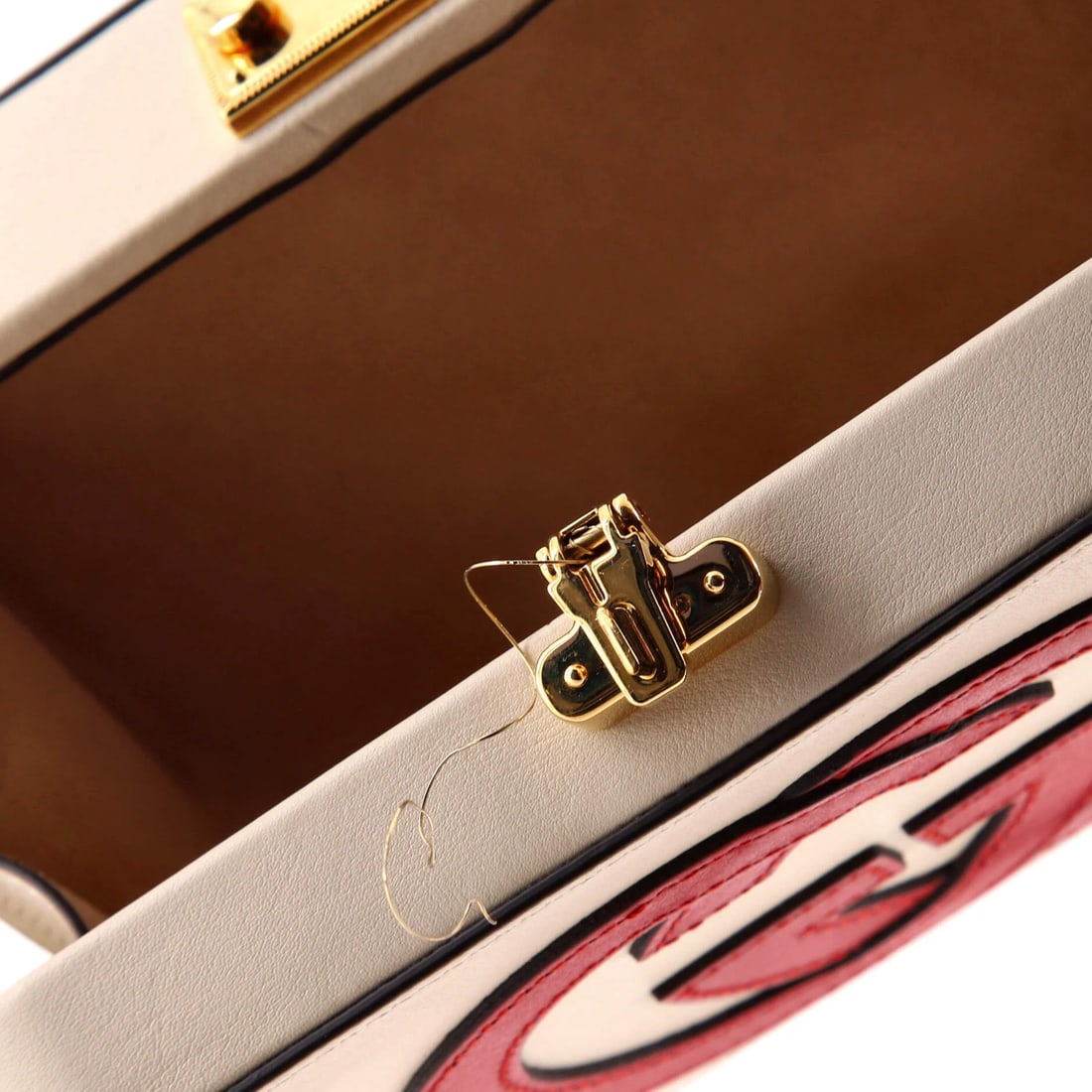 Gucci Interlocking G Camera Bag in Leather - 7