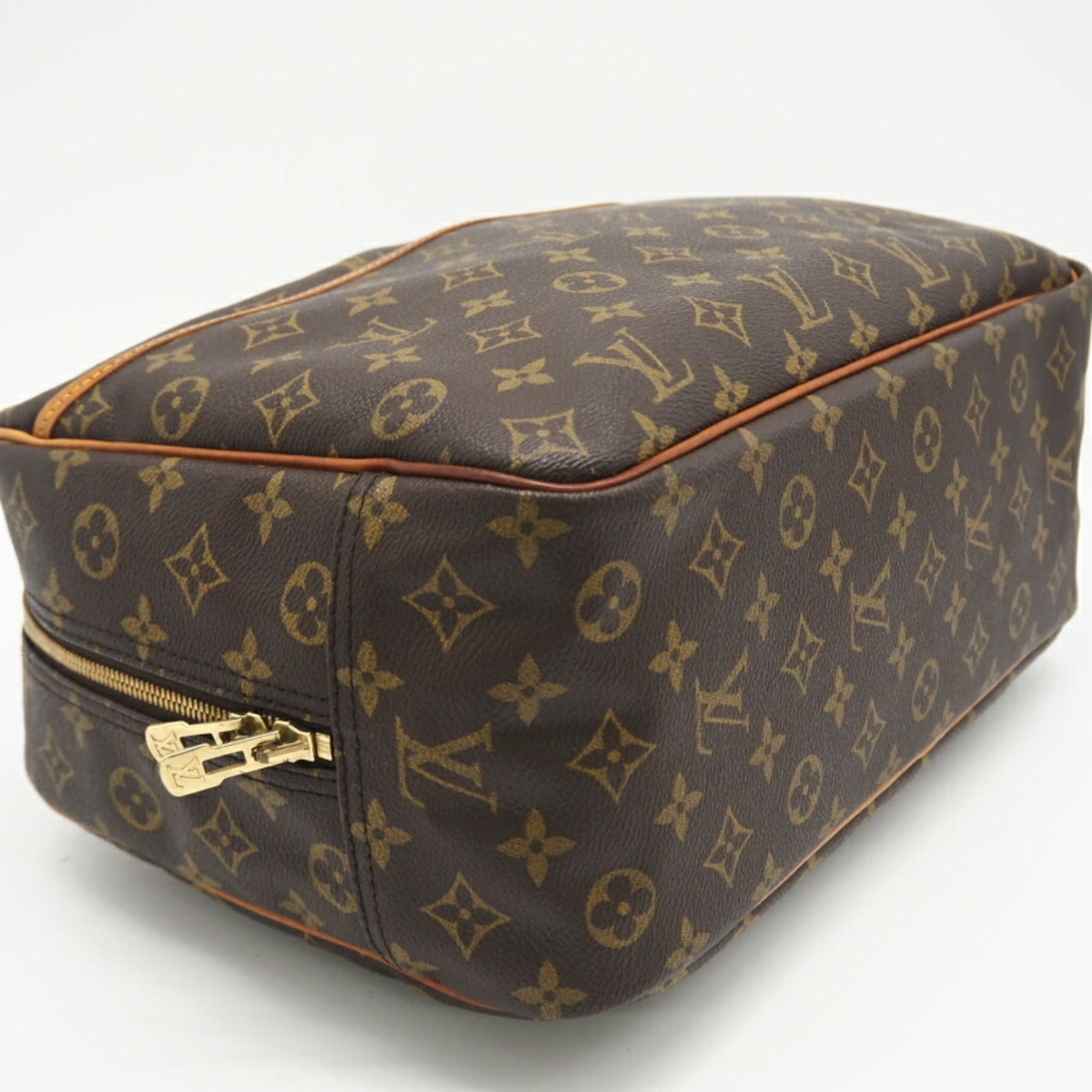 Louis Vuitton Monogram Handbag - 4