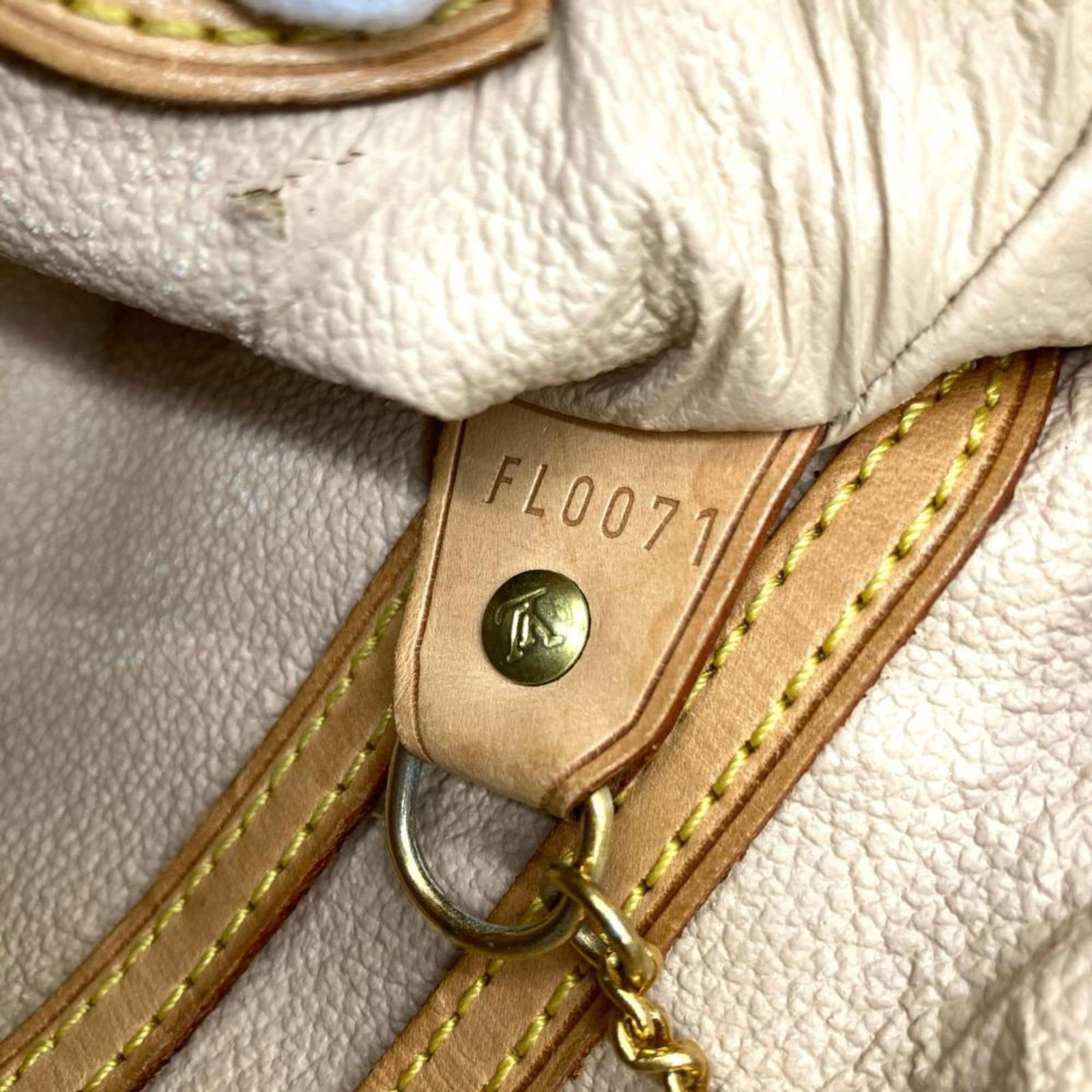 Louis Vuitton Monogram Pouch Shoulder Bag - 9