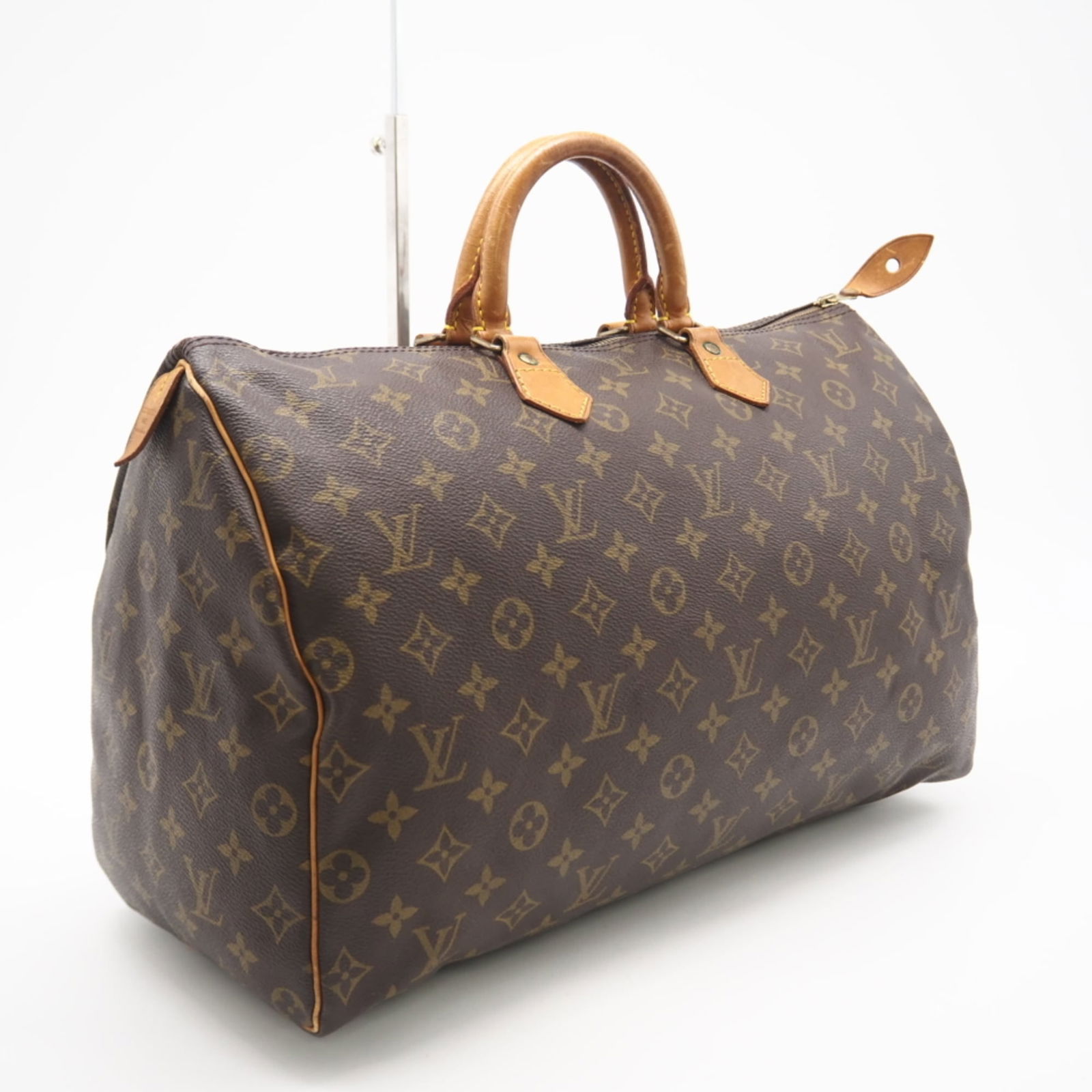 Louis Vuitton Monogram Handbag - 2