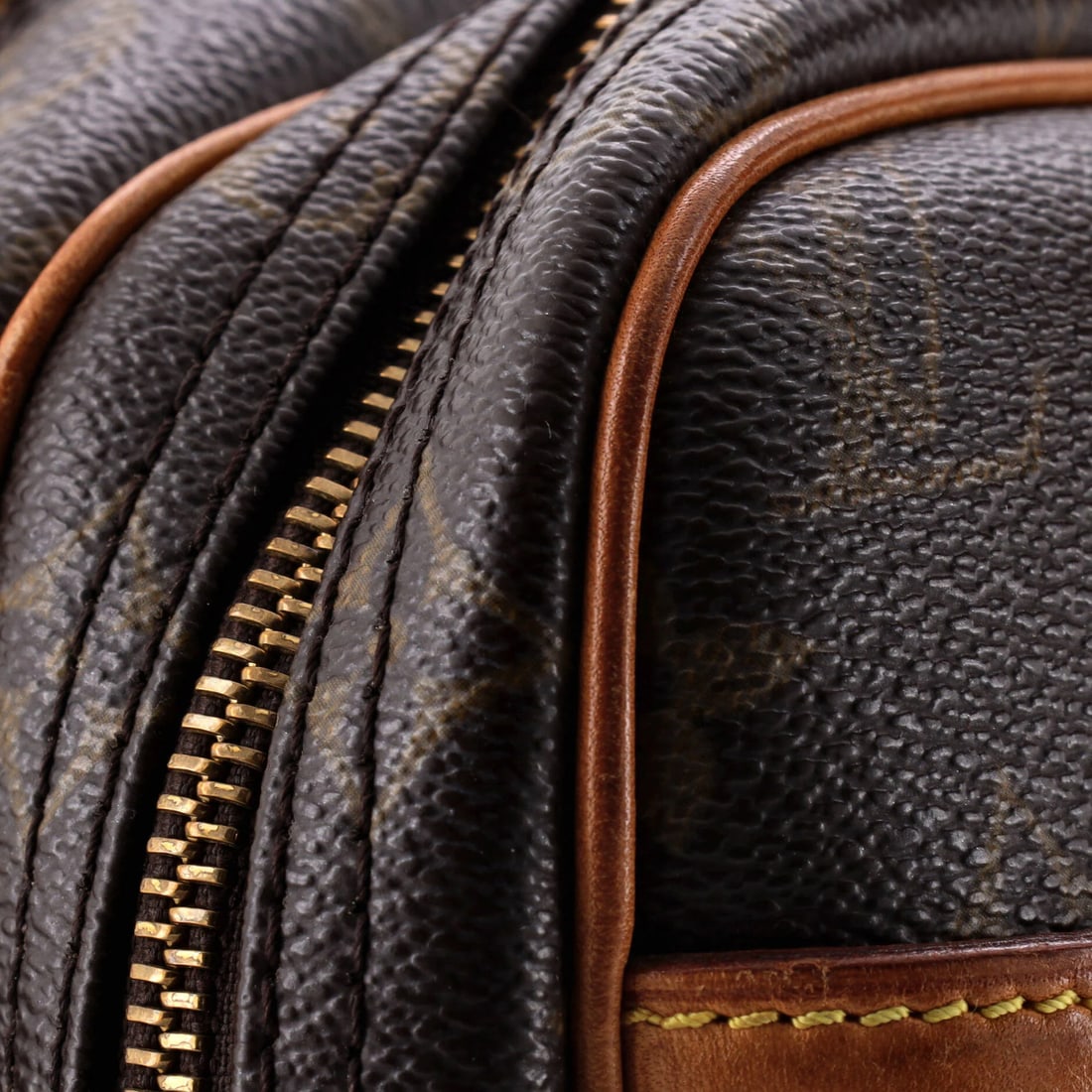 Louis Vuitton Reporter Bag - Monogram Canvas PM - 6