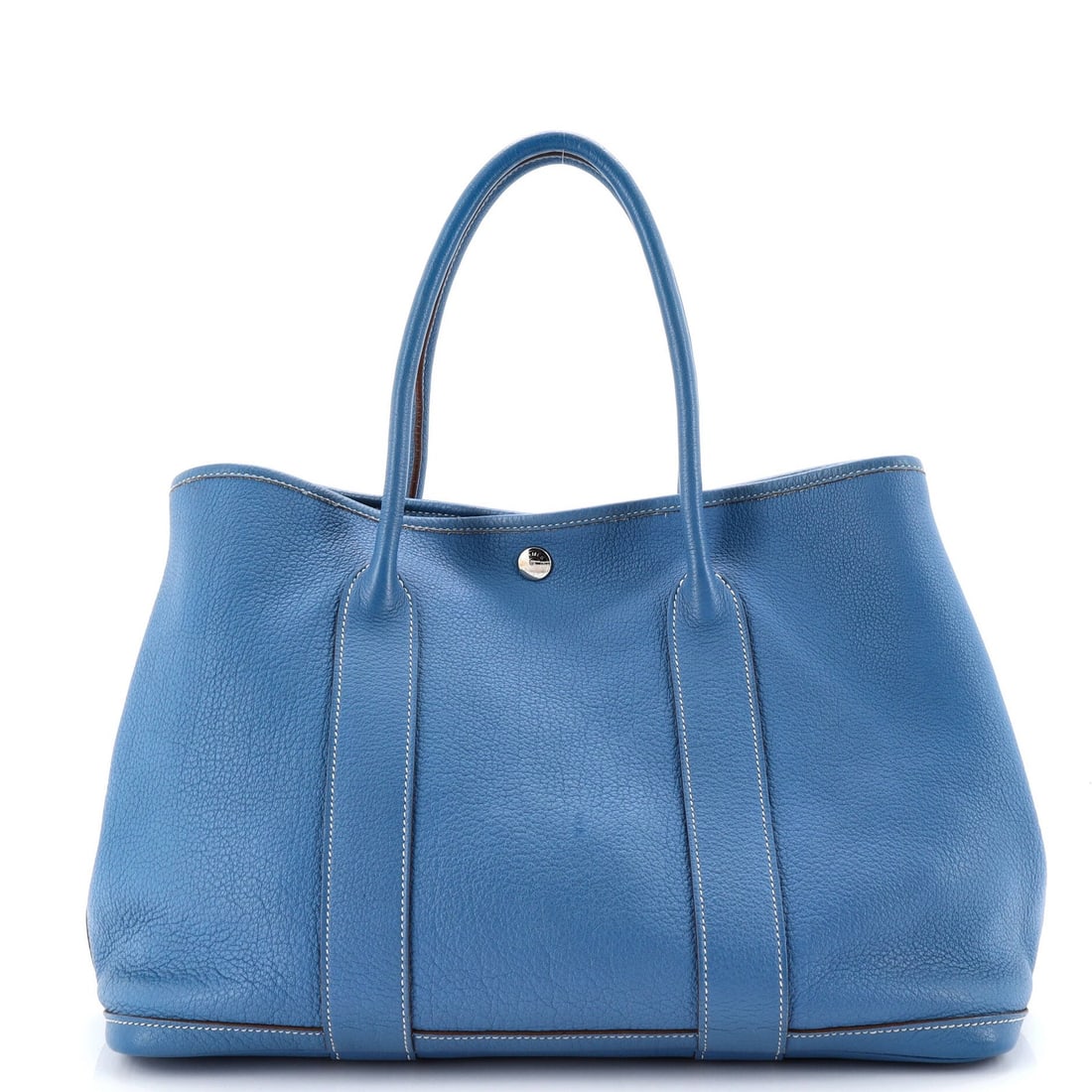 Hermes Garden Party Tote in Leather, 36: Hermes Garden Party Tote in Leather, 36 A pre-owned Hermes Garden Party Tote in stunning blue leather, boasting the iconic brand's signature style and craftsmanship. With its classic 36-inch size and