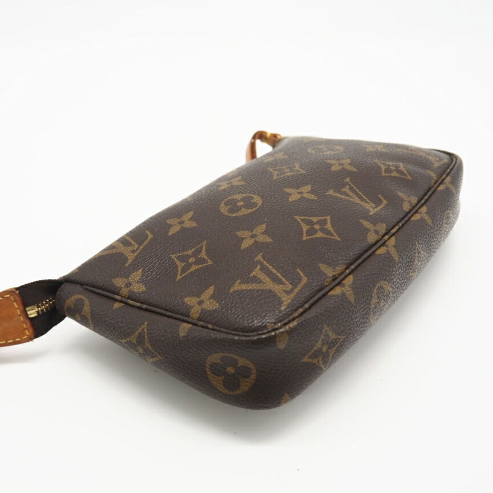 Louis Vuitton Monogram Pouch - 5