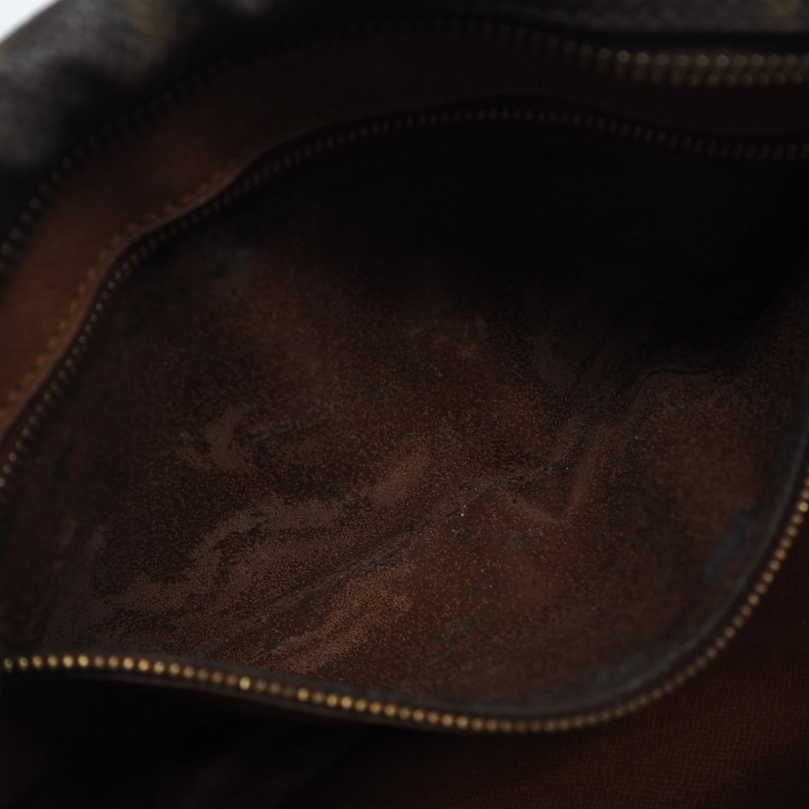 Louis Vuitton Monogram Handbag - 10