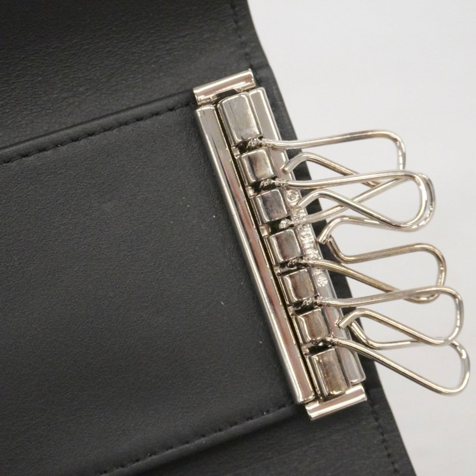 Keycase Louis Vuitton - 9