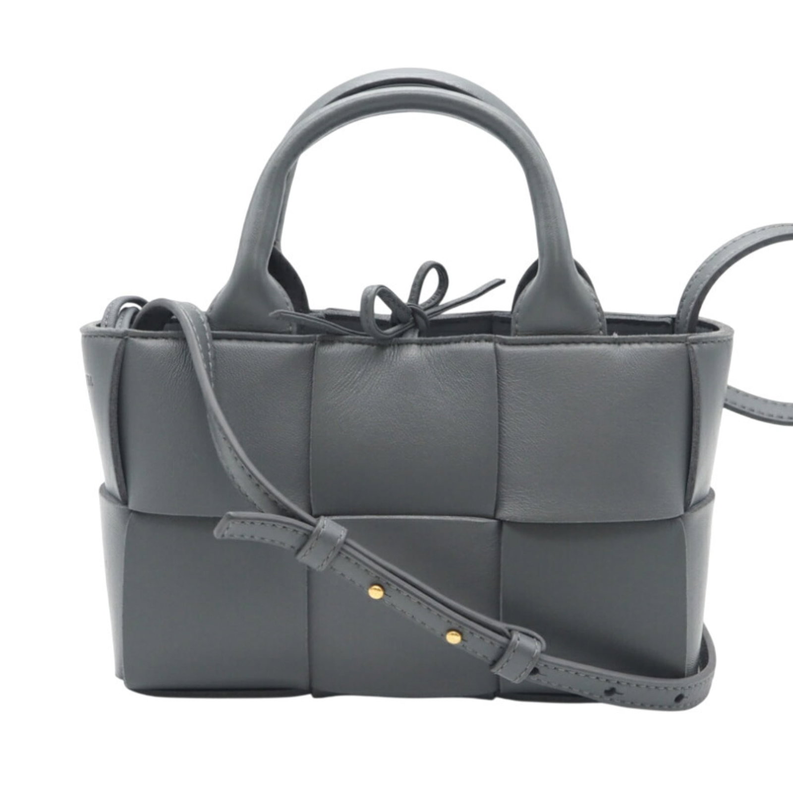 Tote Bag Intrecciato - Bottega Veneta Handbag - Pouch: Tote Bag Intrecciato - Bottega Veneta Handbag - Pouch Experience the timeless elegance of Bottega Veneta's iconic Intrecciato tote bag, crafted from high-quality woven leather with a subtle gray hue