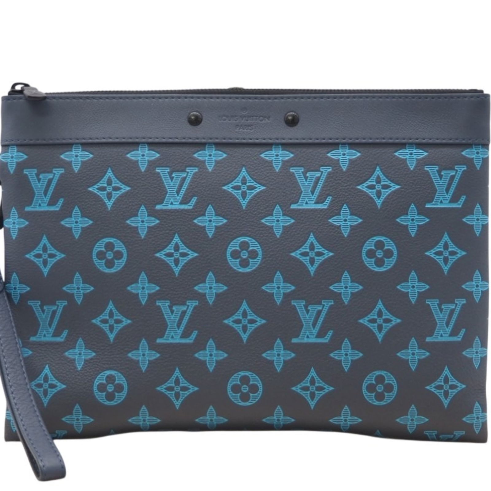 Louis Vuitton Coated Canvas Clutch Bag: Louis Vuitton Coated Canvas Clutch Bag A stunning Louis Vuitton clutch bag in blue coated canvas, perfect for adding a touch of luxury to any evening outfit. With its classic design and durable