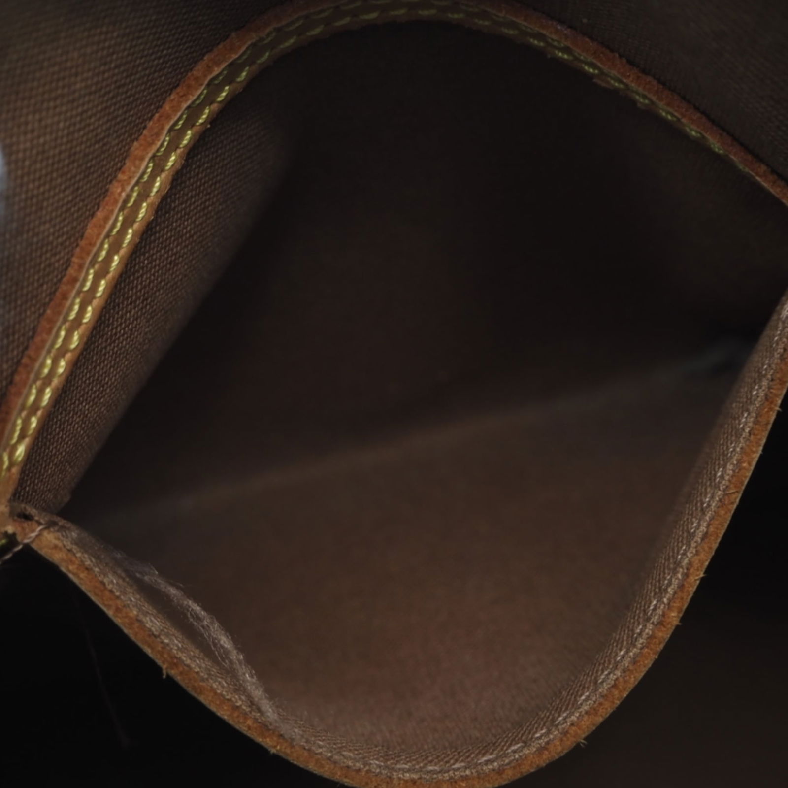 Louis Vuitton Monogram Handbag - 13