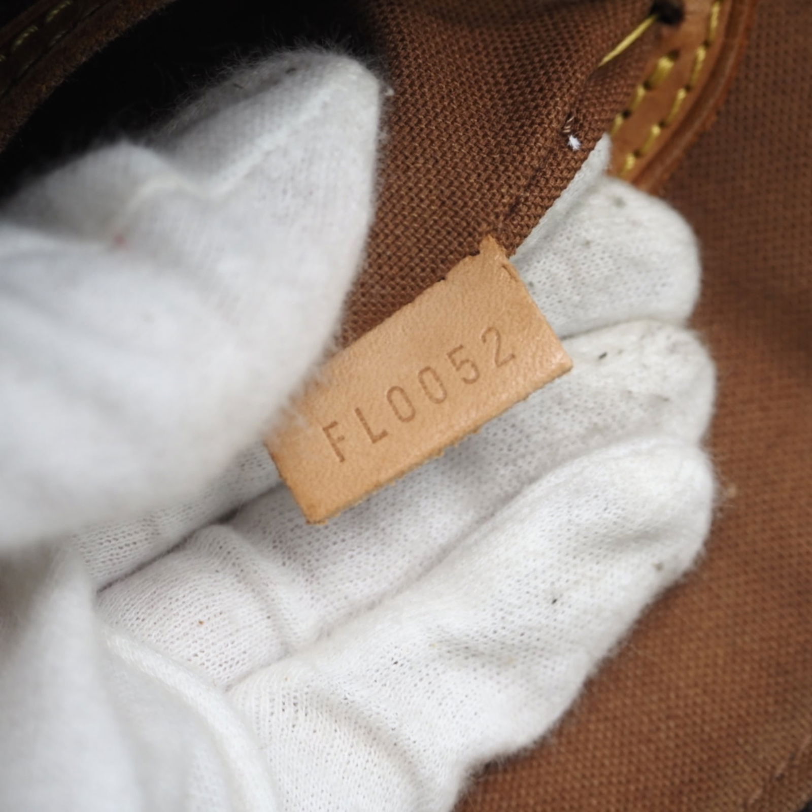 Louis Vuitton Monogram Handbag - 15