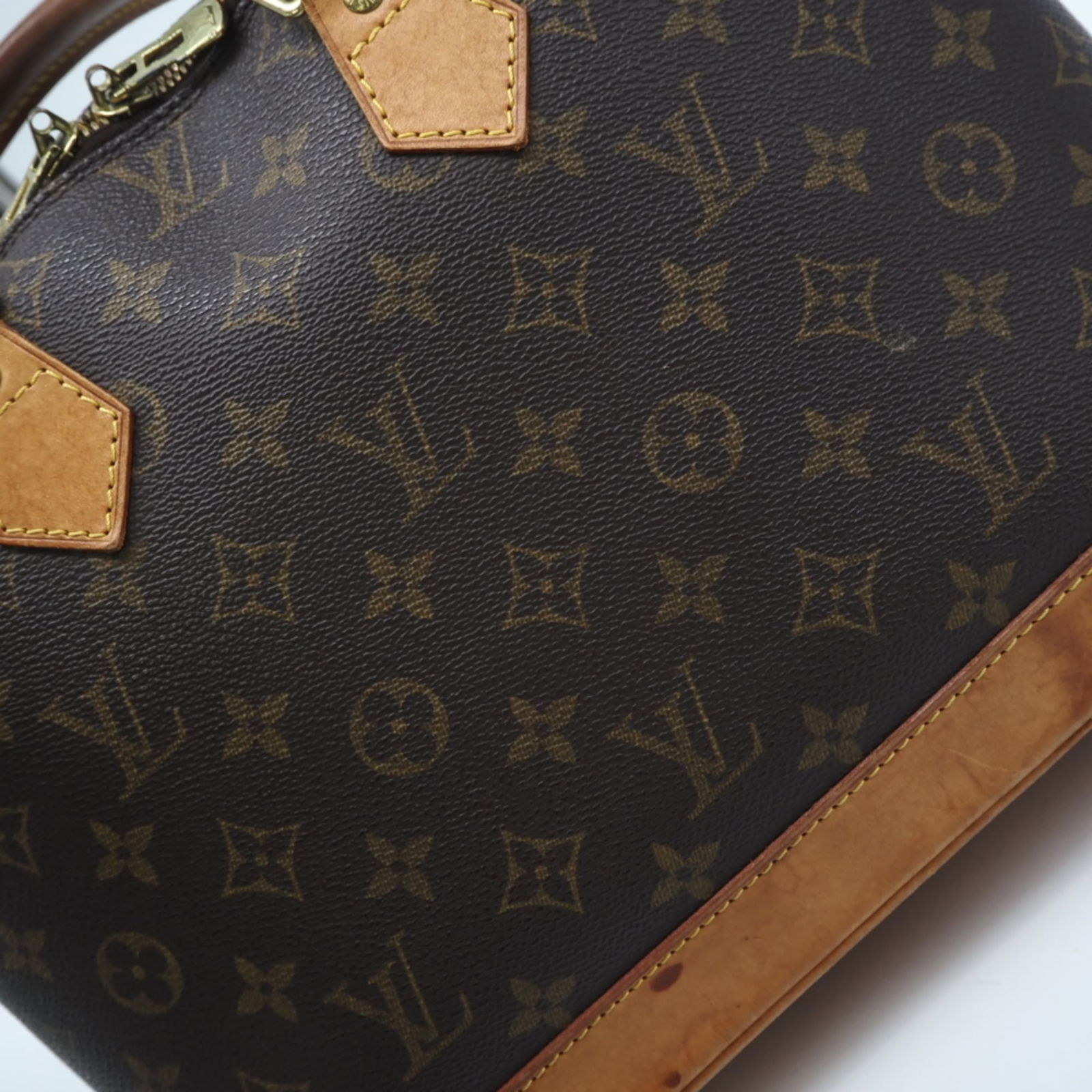 Louis Vuitton Monogram Handbag - 4