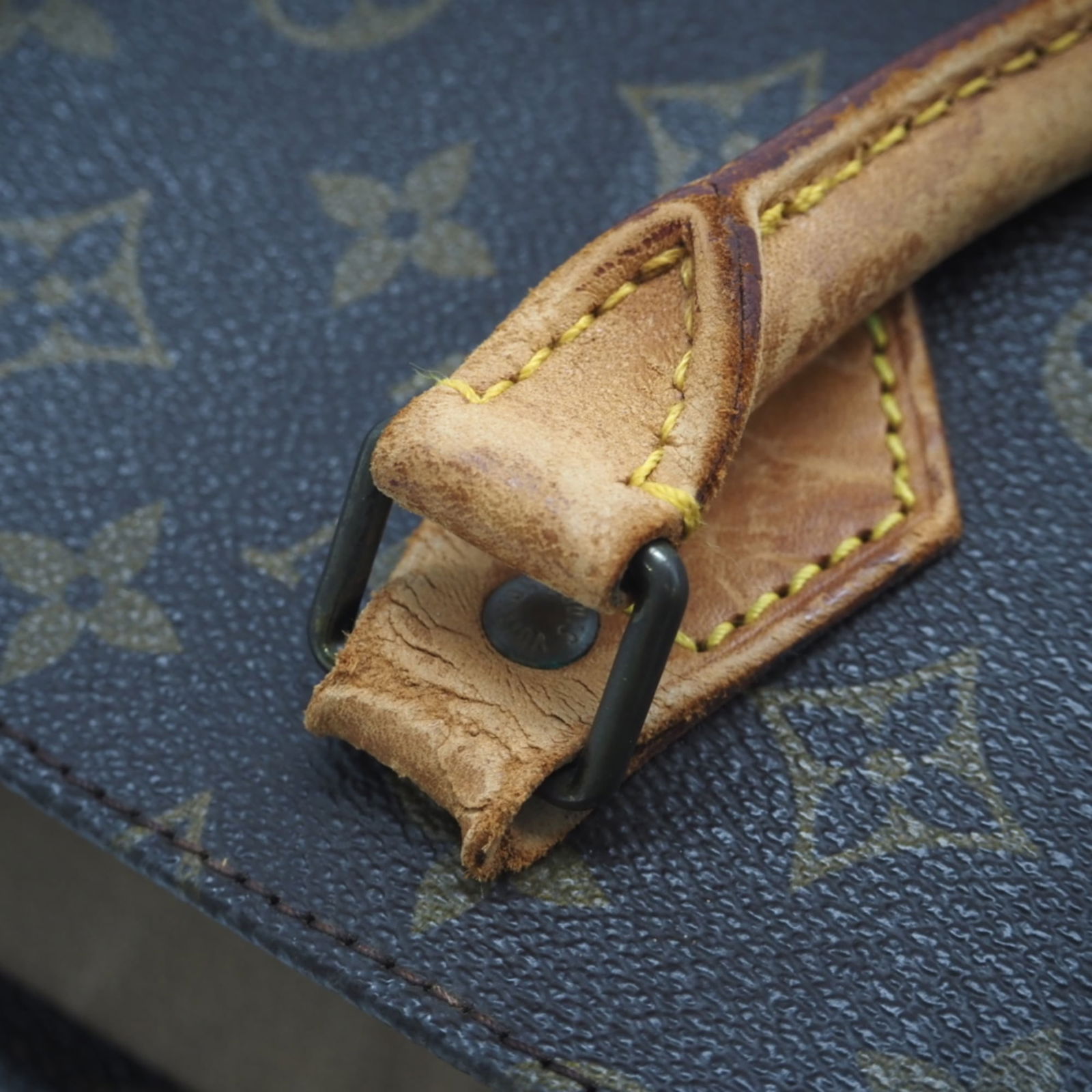 Louis Vuitton Monogram Handbag - 8