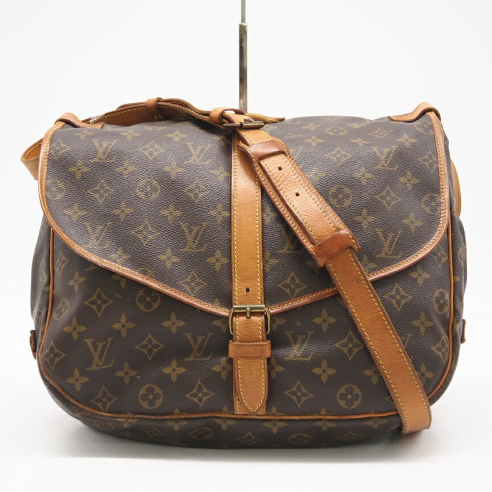 Louis Vuitton Monogram Shoulder Bag - 2