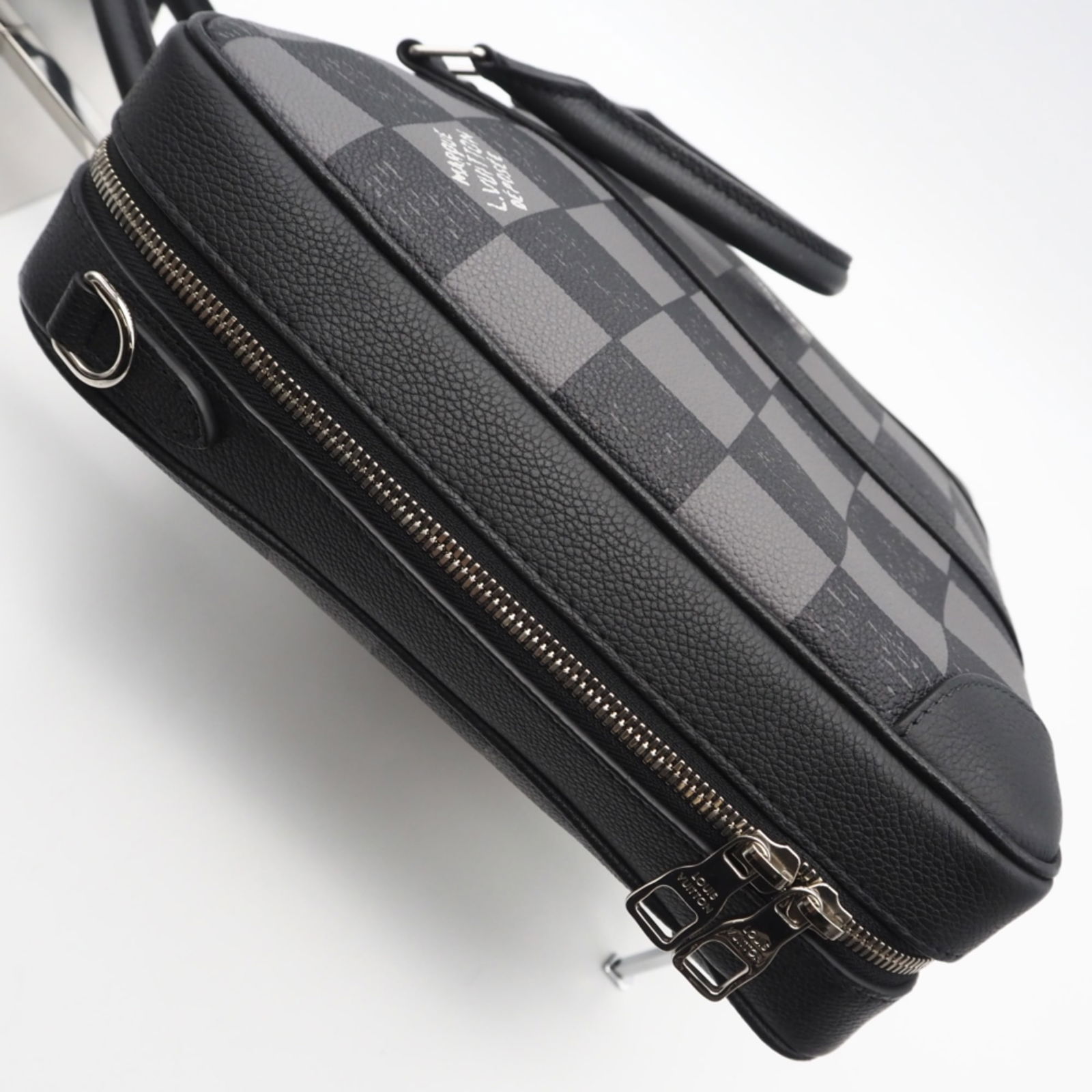 Louis Vuitton Leather Briefcase - 8