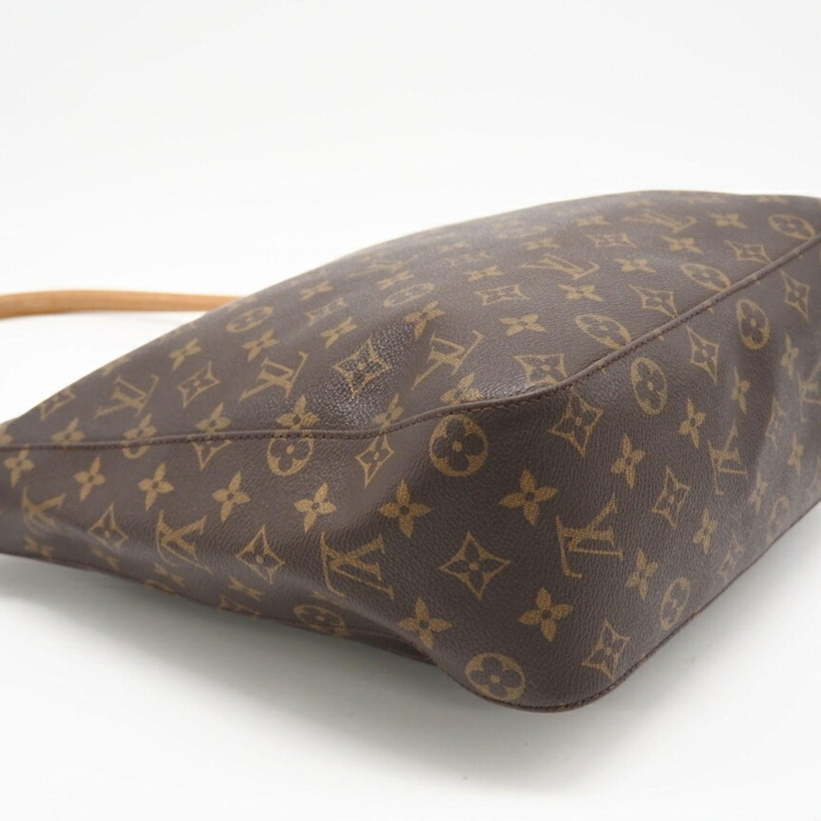 Louis Vuitton Monogram Handbag - 4