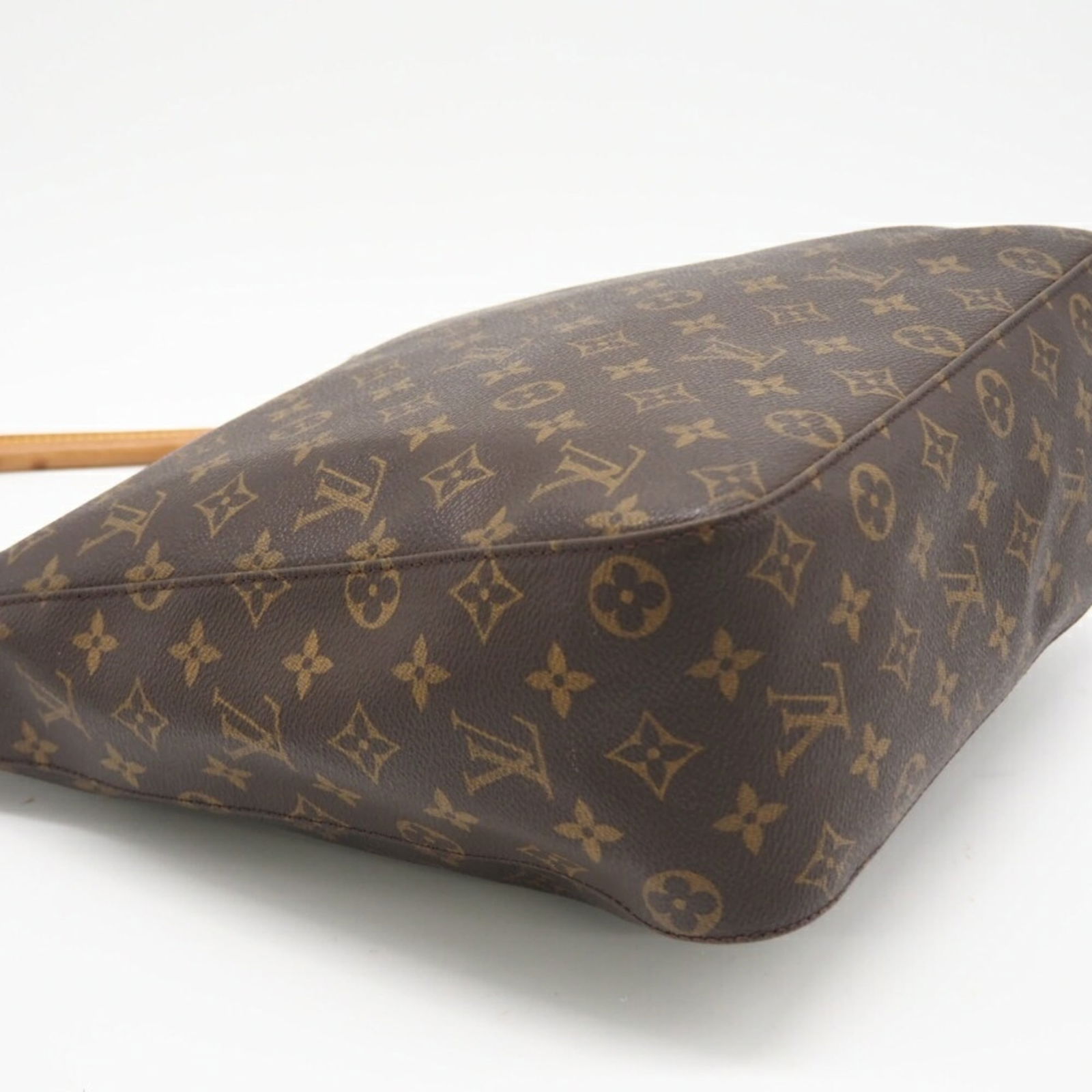Louis Vuitton Monogram Handbag - 5