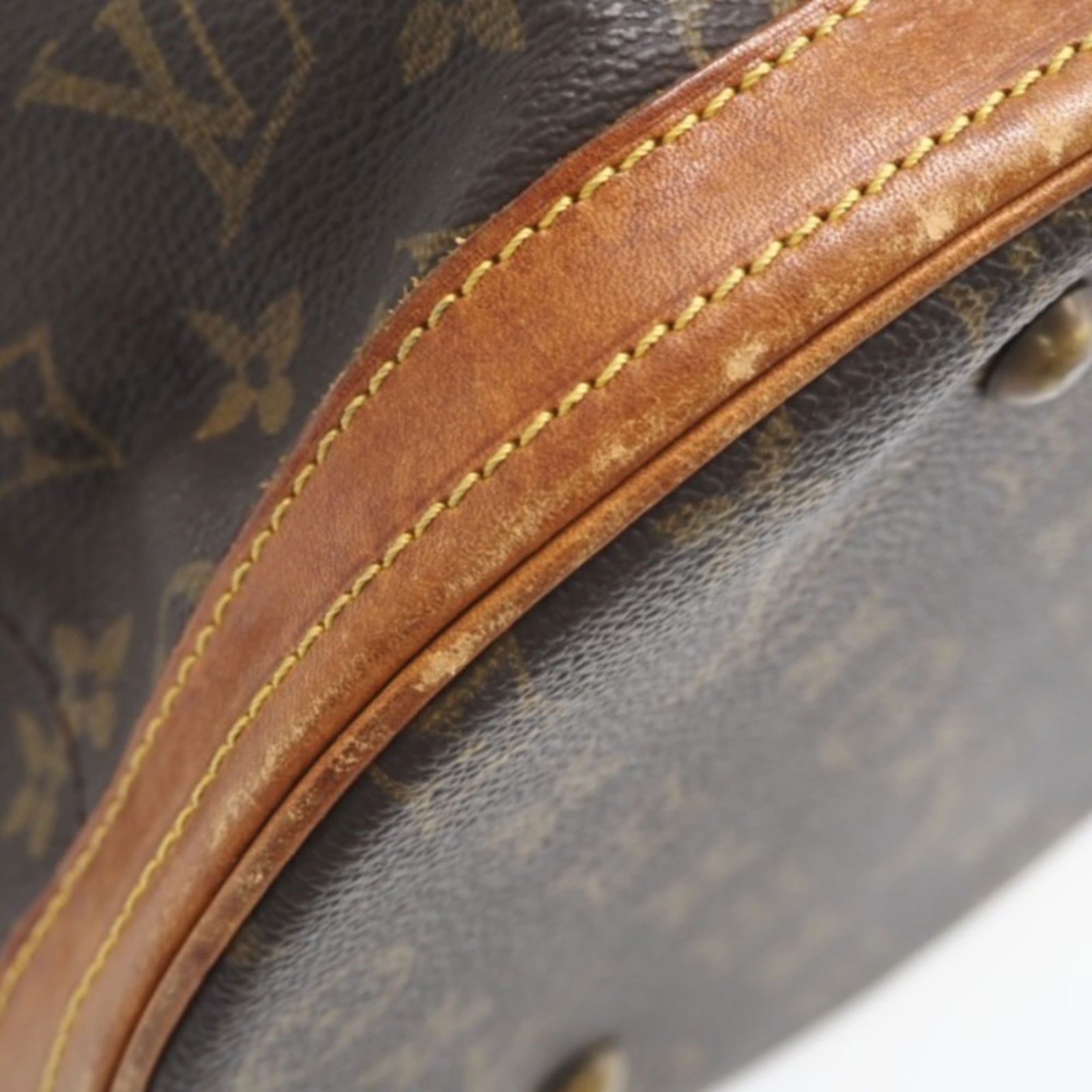 Louis Vuitton Monogram Handbag - 8