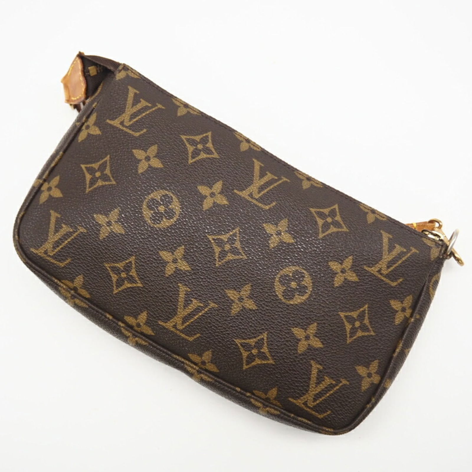 Louis Vuitton Monogram Pouch - 3