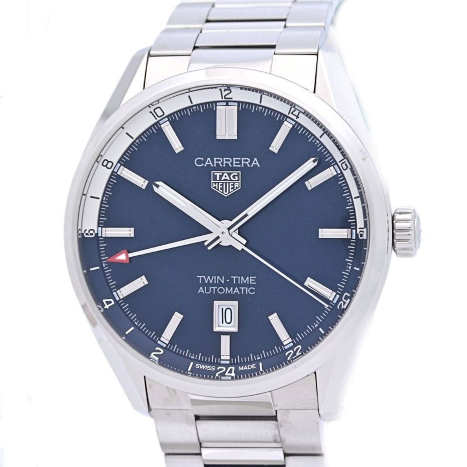 Wristwatch Tag Heuer: Wristwatch Tag Heuer A pre-owned Tag Heuer wristwatch that exudes style and sophistication, boasting a sleek 41mm stainless steel case and band, paired with a vibrant blue dial that adds a pop of