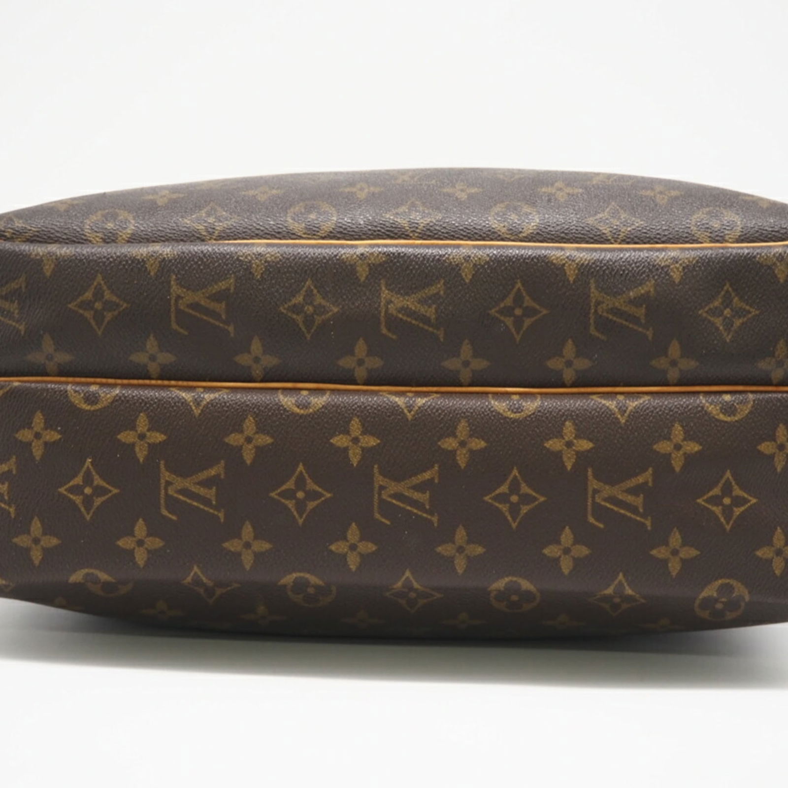 Louis Vuitton Monogram Shoulder Bag - 6