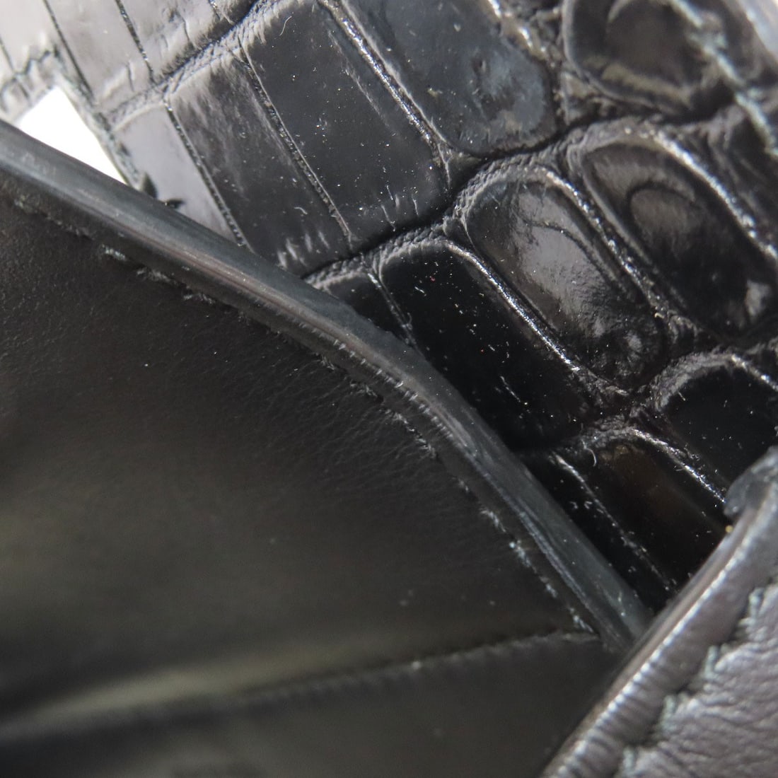 Leather BALLY Embossing Handbag - 11