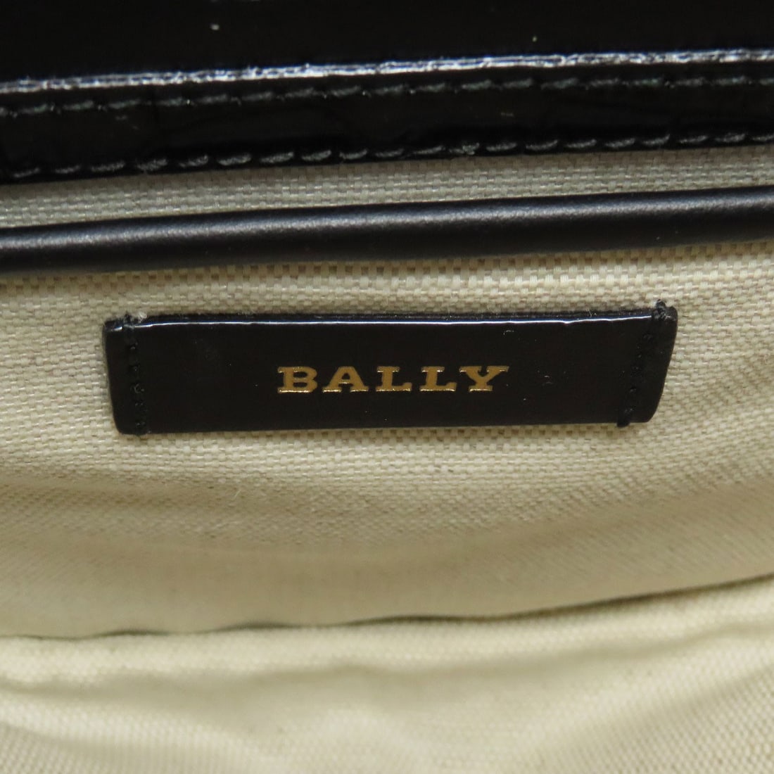 Leather BALLY Embossing Handbag - 6