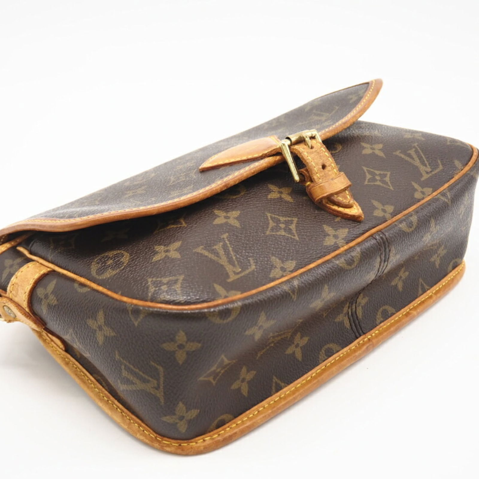 Louis Vuitton Monogram Shoulder Bag - 4